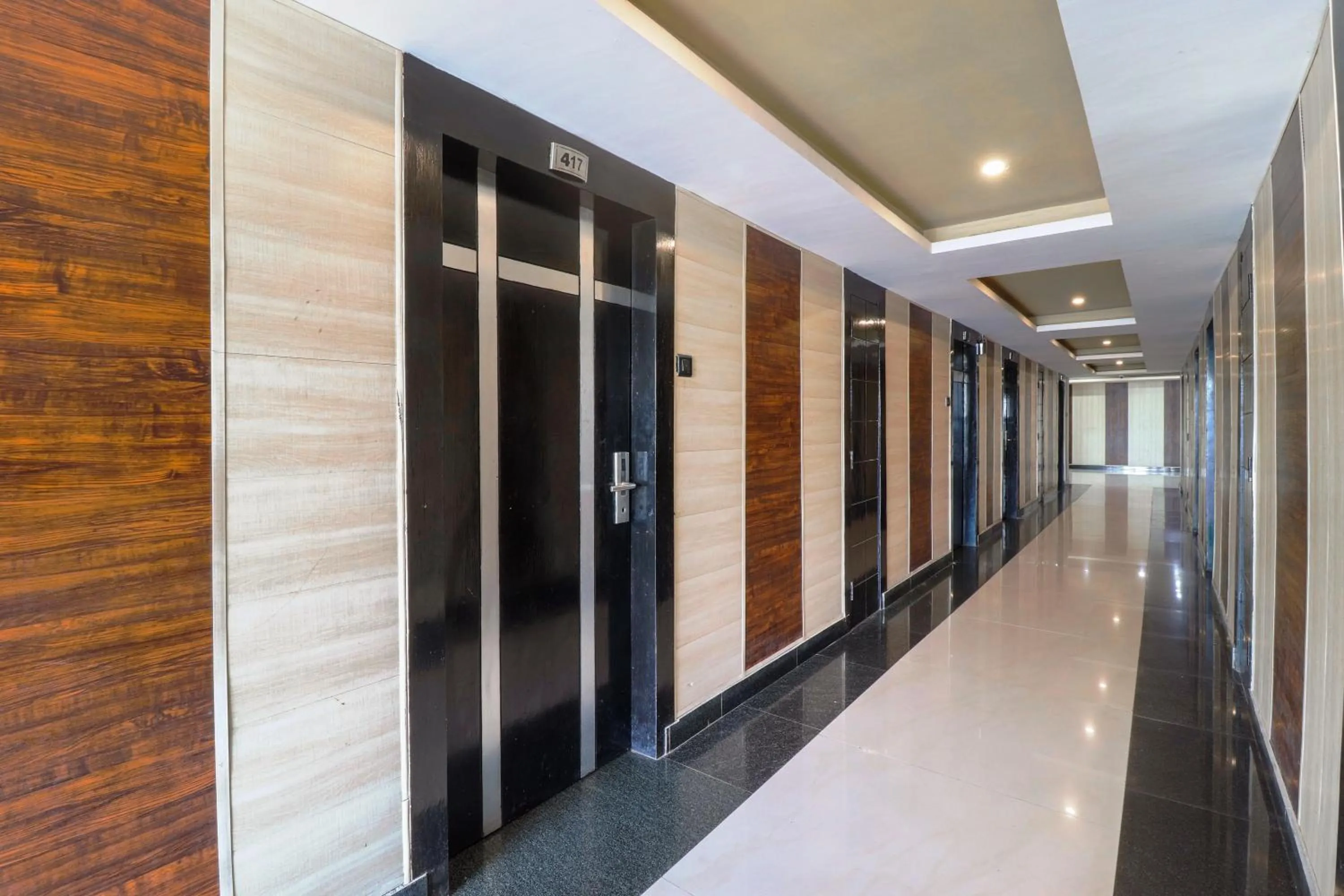 Lobby or reception in Oaktel Hotel Grand Shiva Near Ganga Ghat