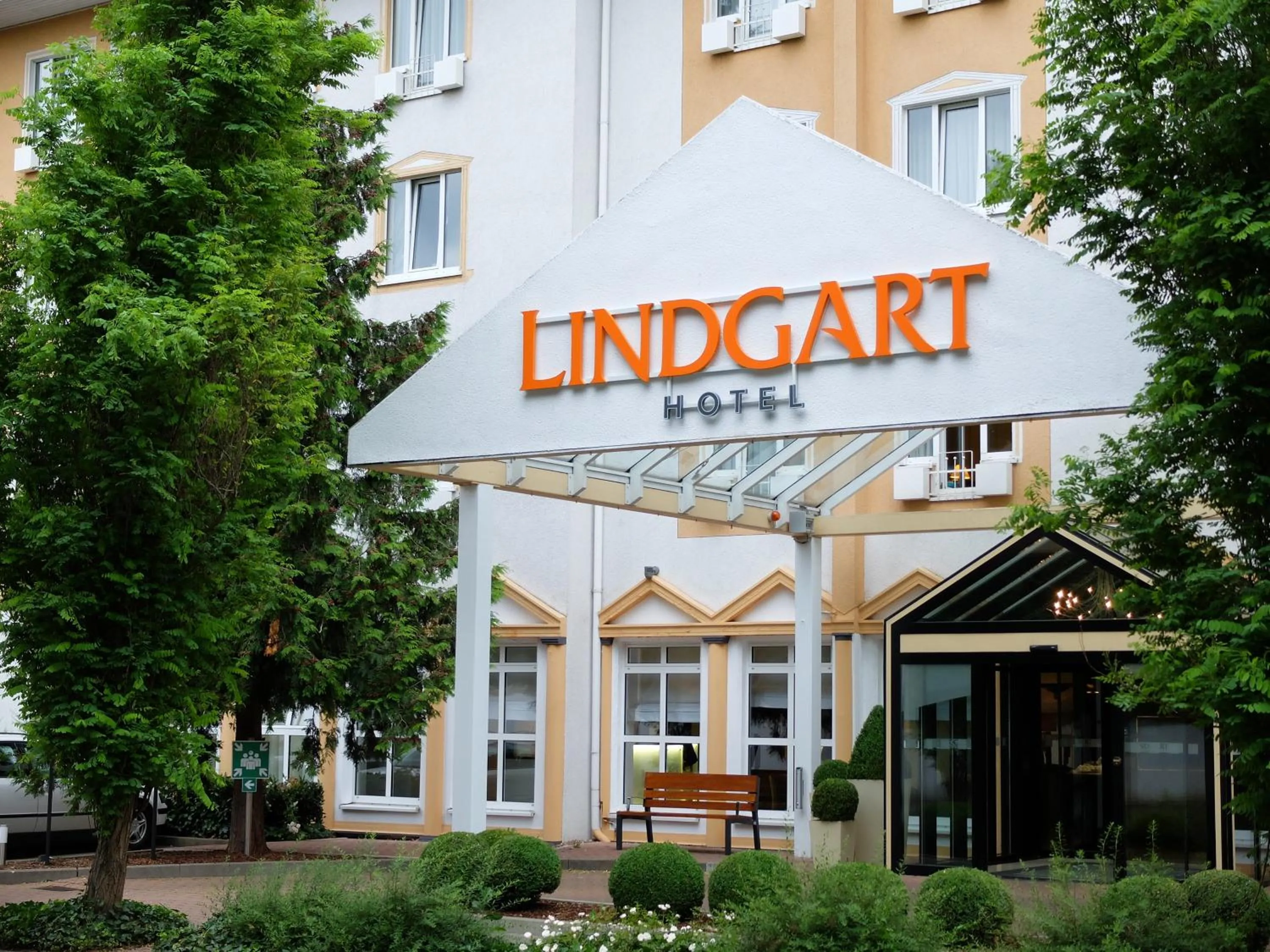 Property building in Lindgart Hotel Minden