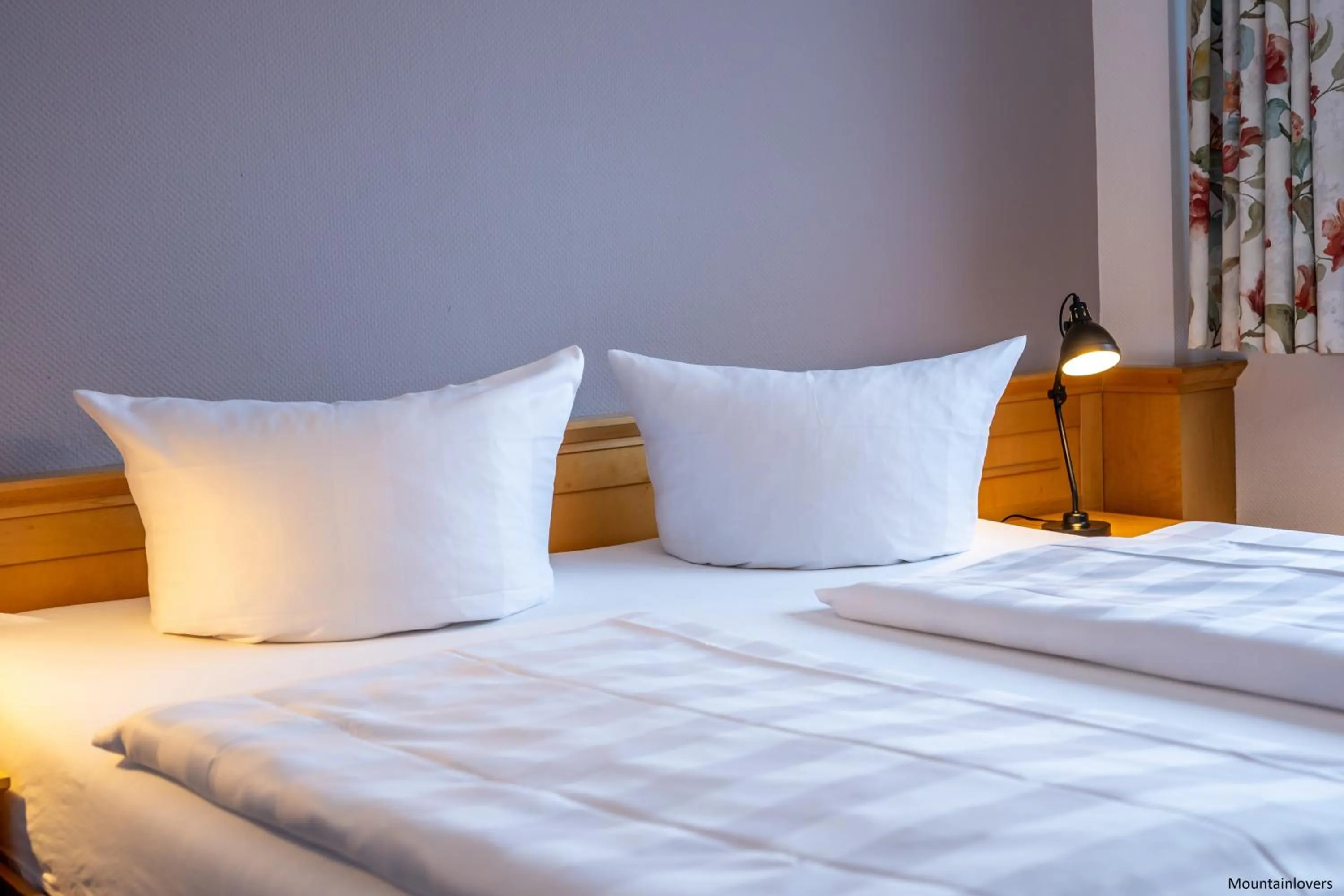 Photo of the whole room, Bed in Elldus Resort