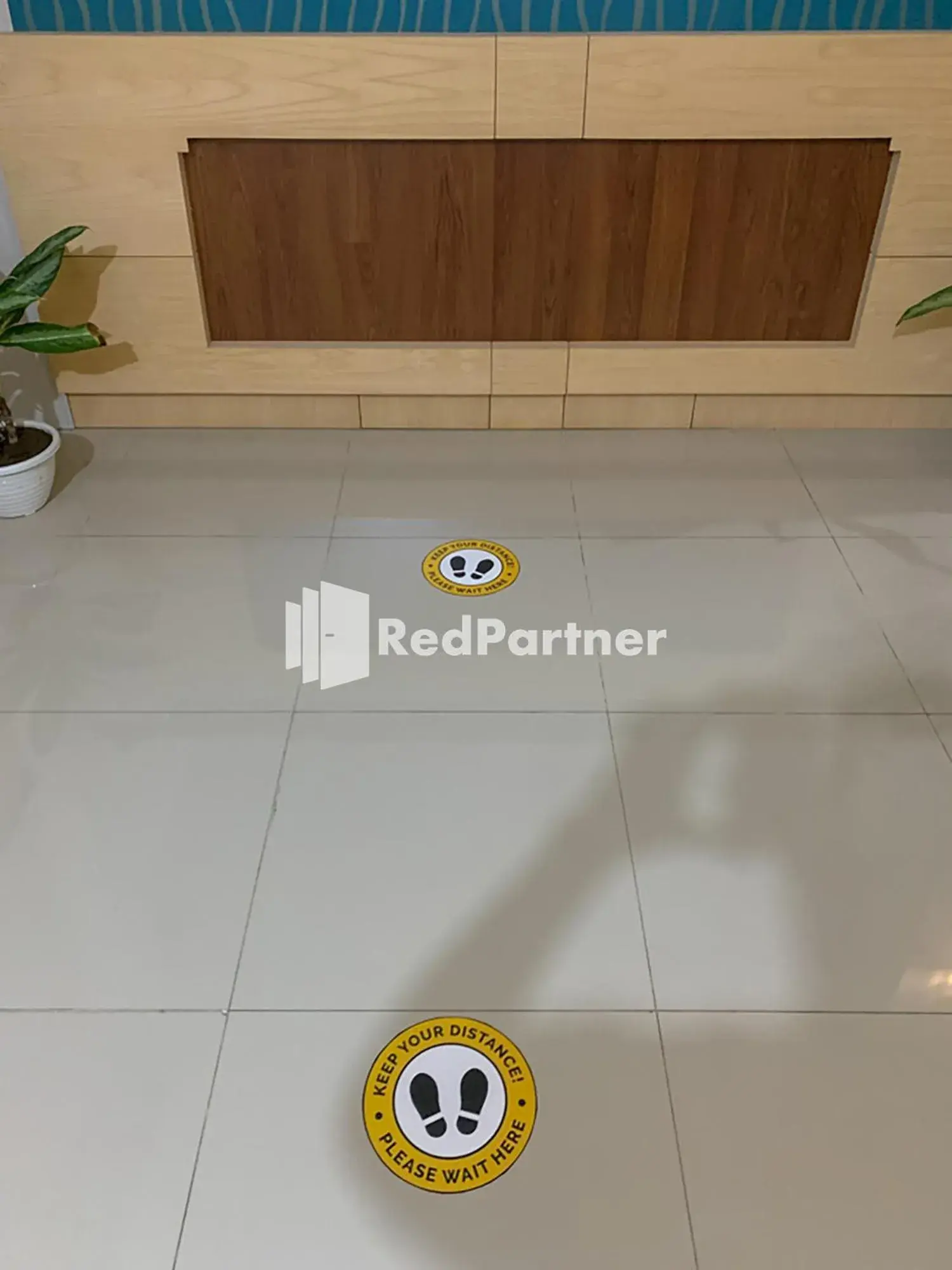 Lobby or reception in RedDoorz Syariah At Hotel Nuri Indah Dongkelan Yogyakarta Lobby or reception in RedDoorz Syariah At Hotel Nuri Indah Dongkelan Yogyakarta