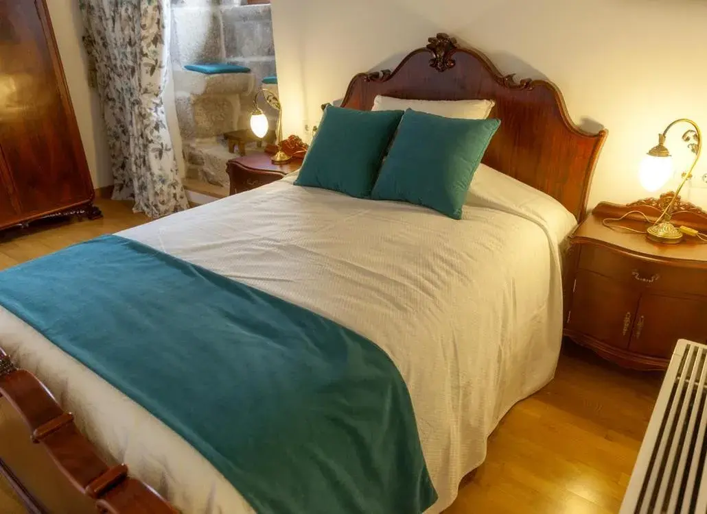 Double Room with Mountain View in CASA RECTORAL DE SAN EUSEBIO Double Room with Mountain View in CASA RECTORAL DE SAN EUSEBIO