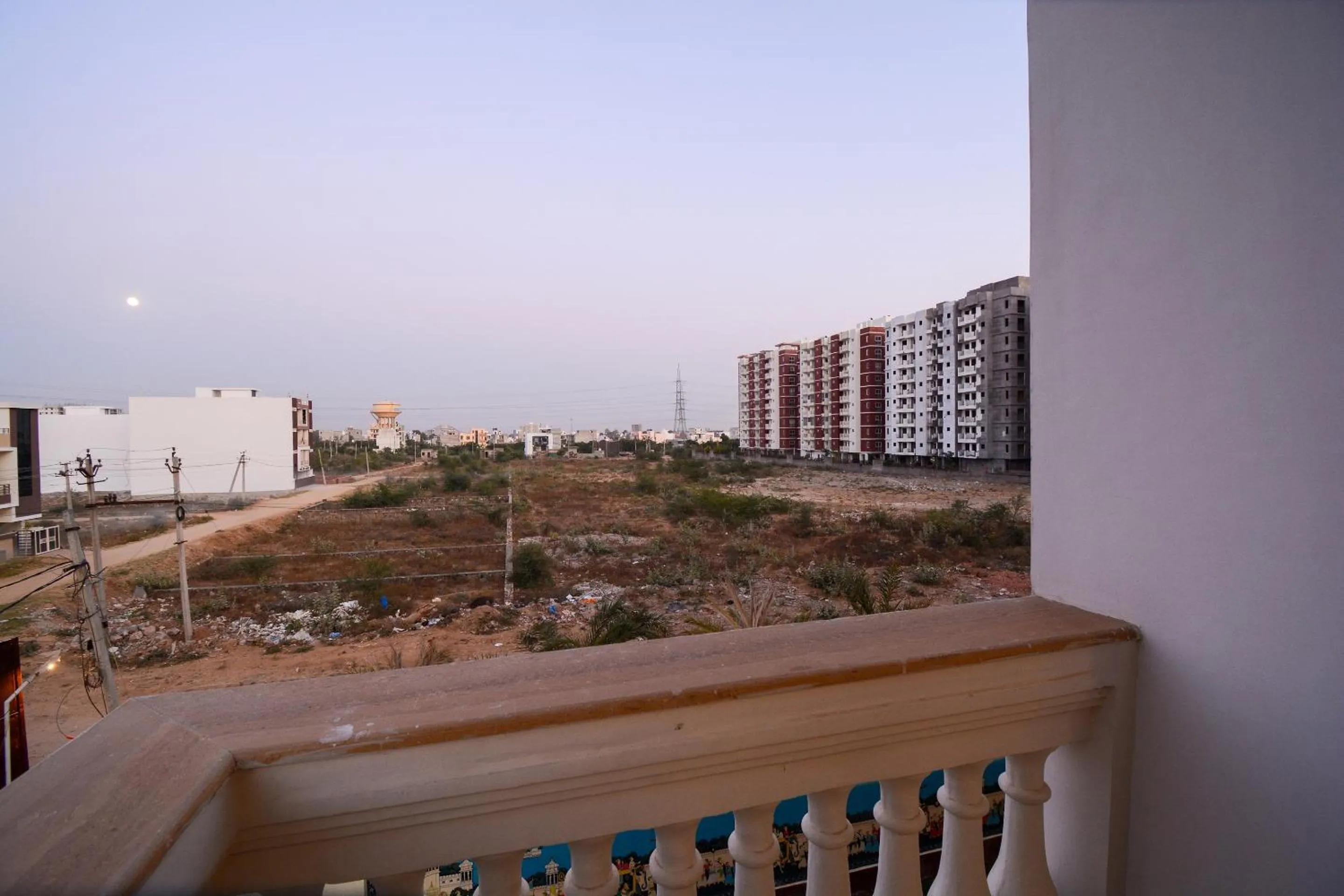 Facade/entrance in Hotel O Grand Lotus Inn