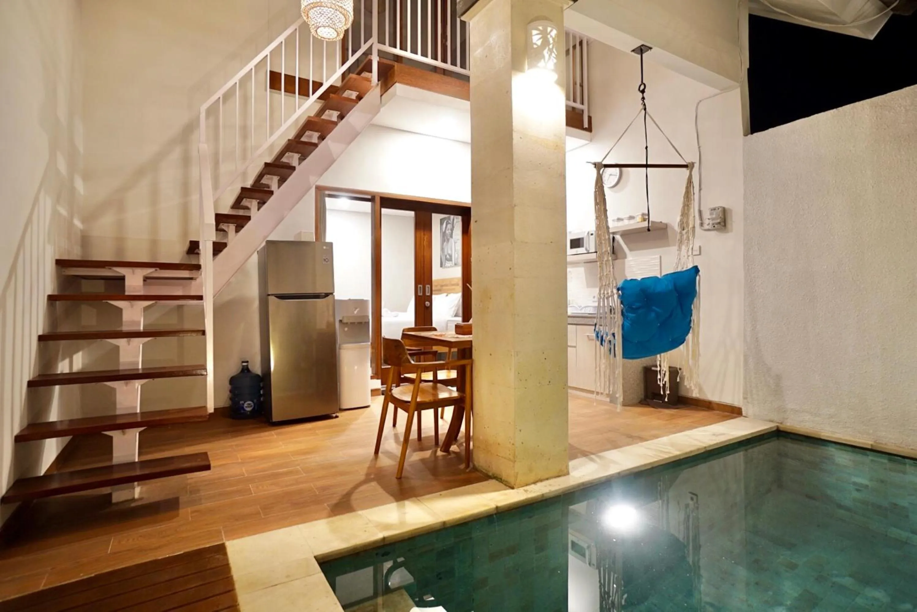 Property building in Belle Astina