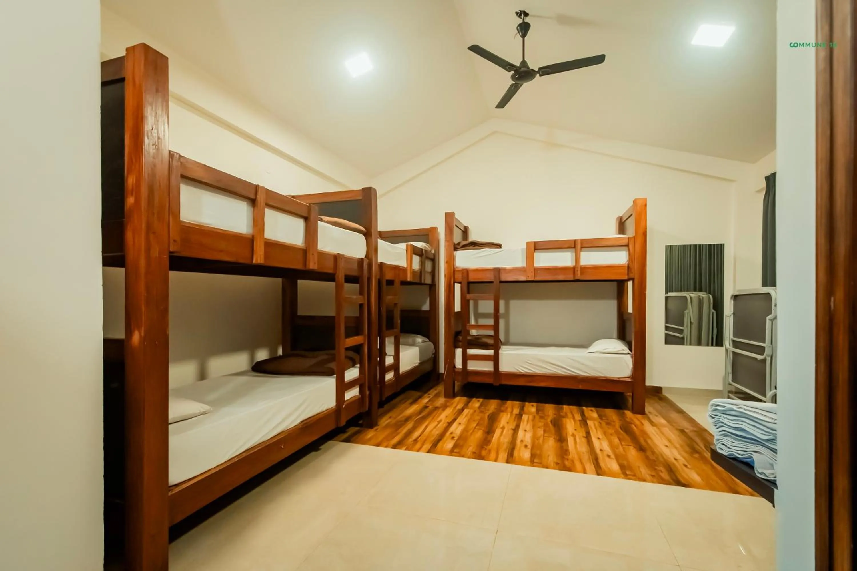 Bed in Commune18 Resort Chikmagalur