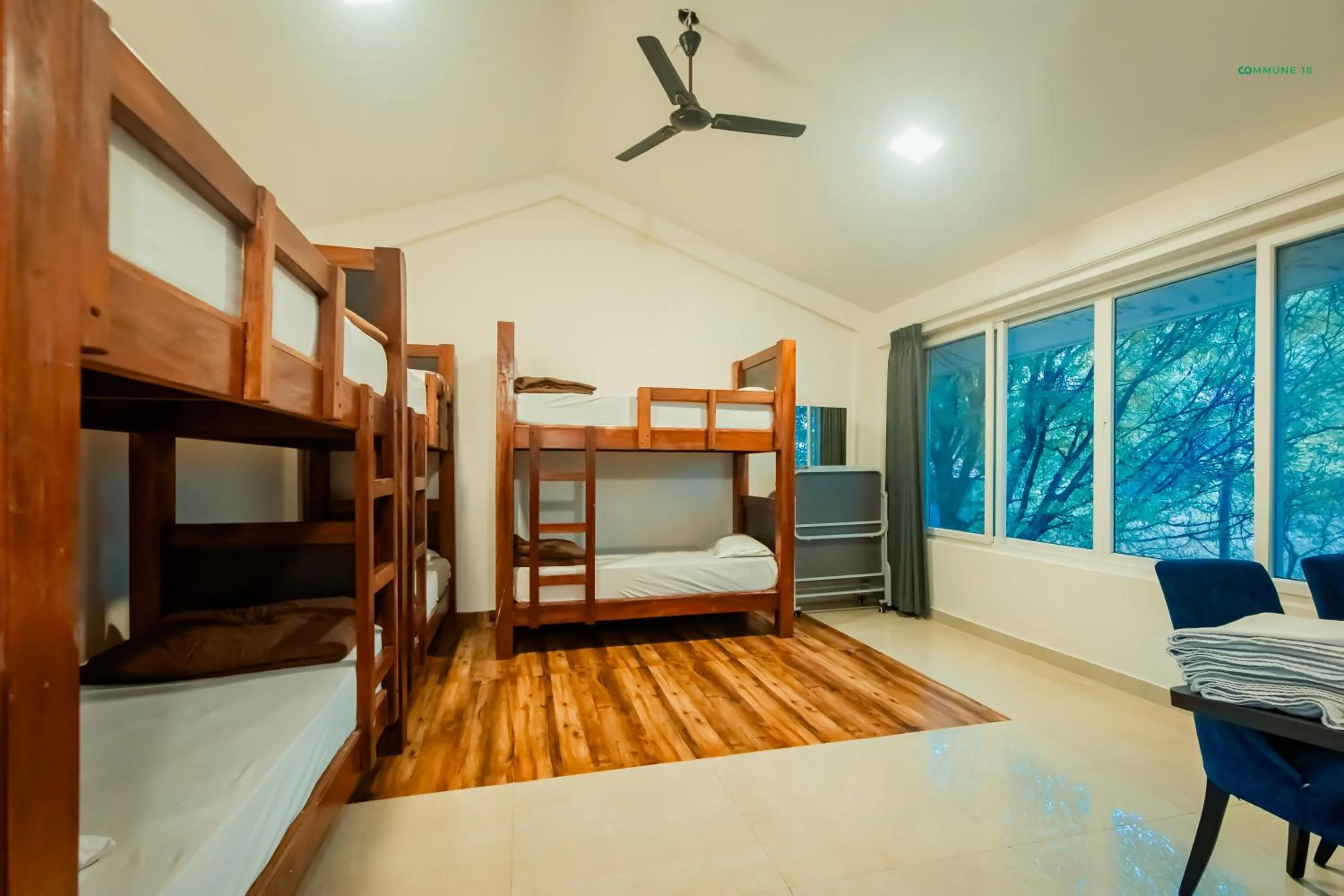 Bed in Commune18 Resort Chikmagalur