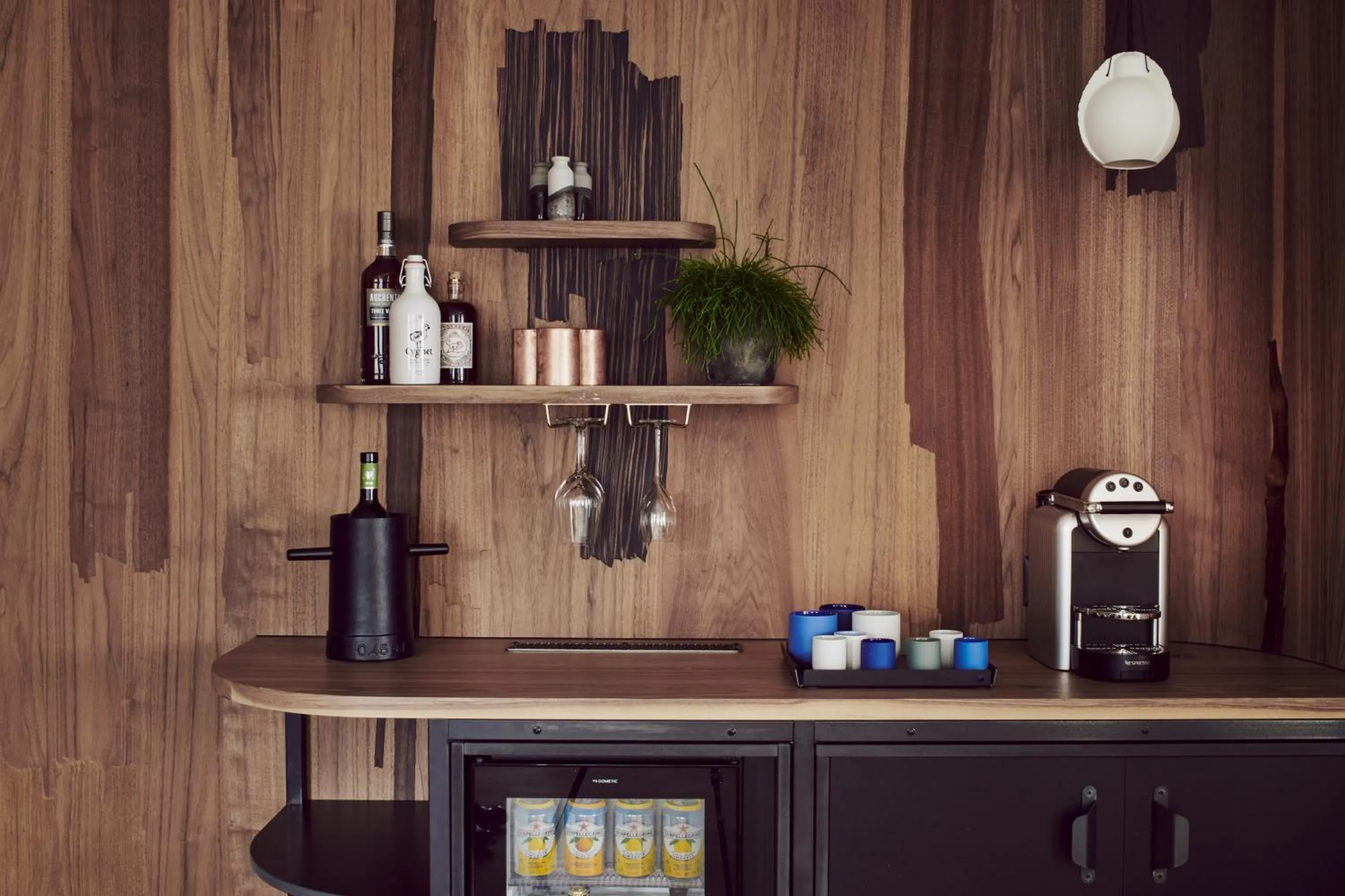 Coffee/tea facilities in The Cambrian