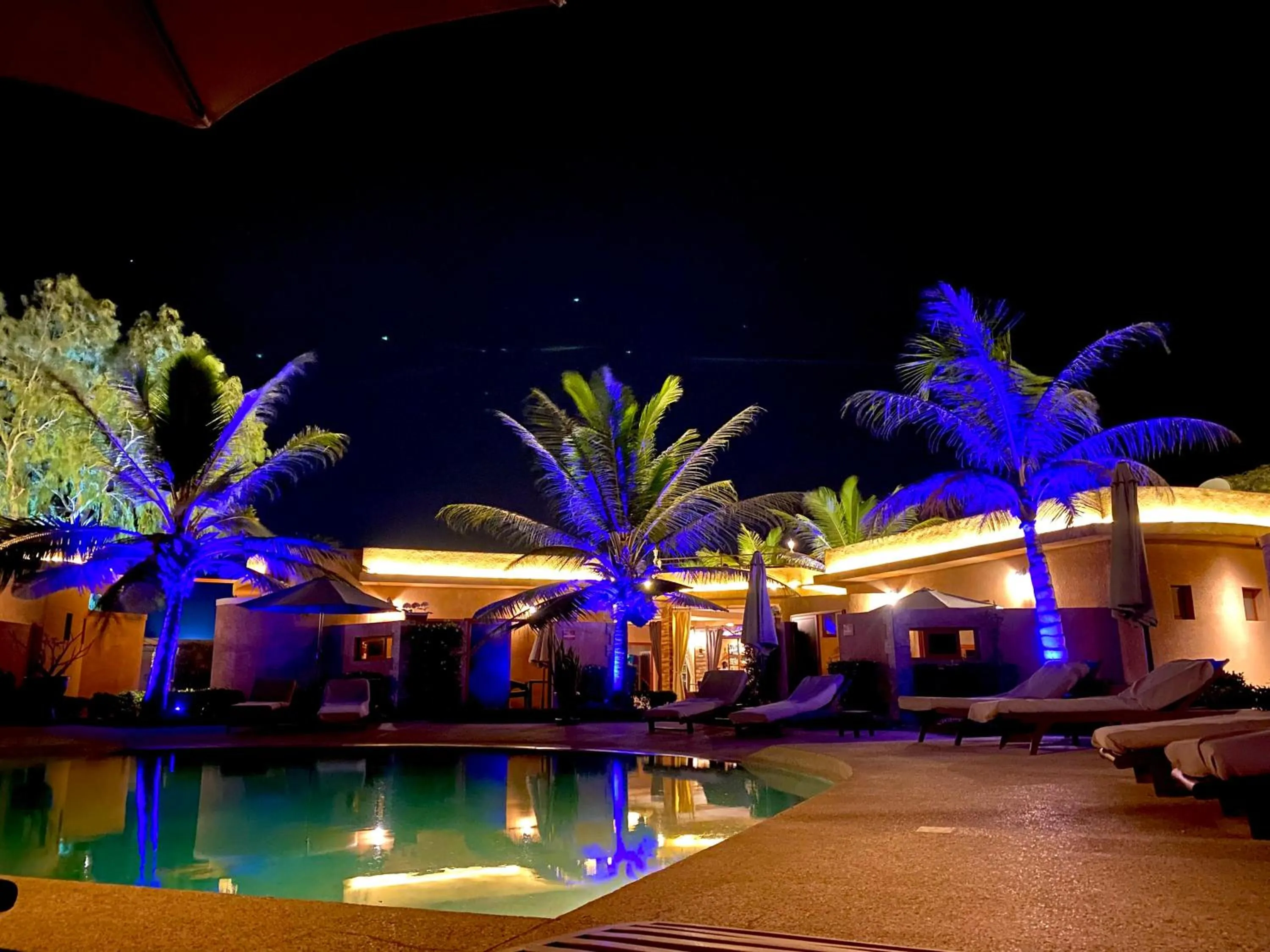 Night in Hôtel La Belle Etoile & SPA