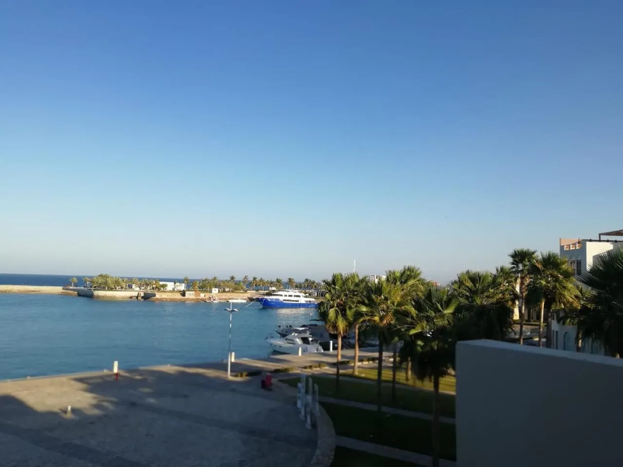 Three-Bedroom Apartment with Marina View in Le Sifah - Marina View Apartments & Villa