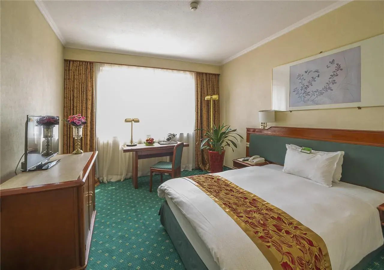Bed in CITIC Hotel Beijing Airport Bed in CITIC Hotel Beijing Airport