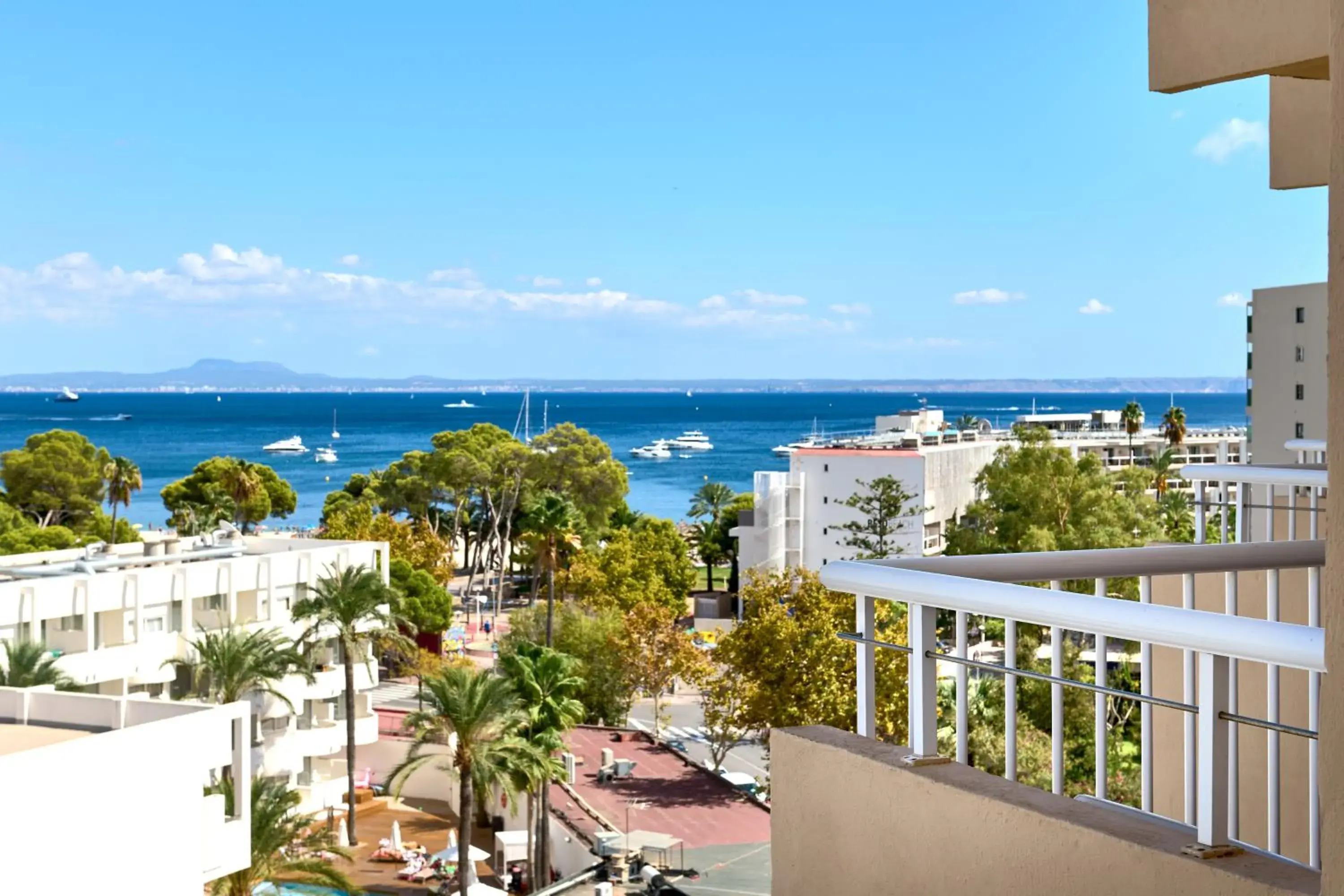 Double Room with Sea View - Unlimited Brunch in tent Palmanova Double Room with Sea View - Unlimited Brunch in tent Palmanova