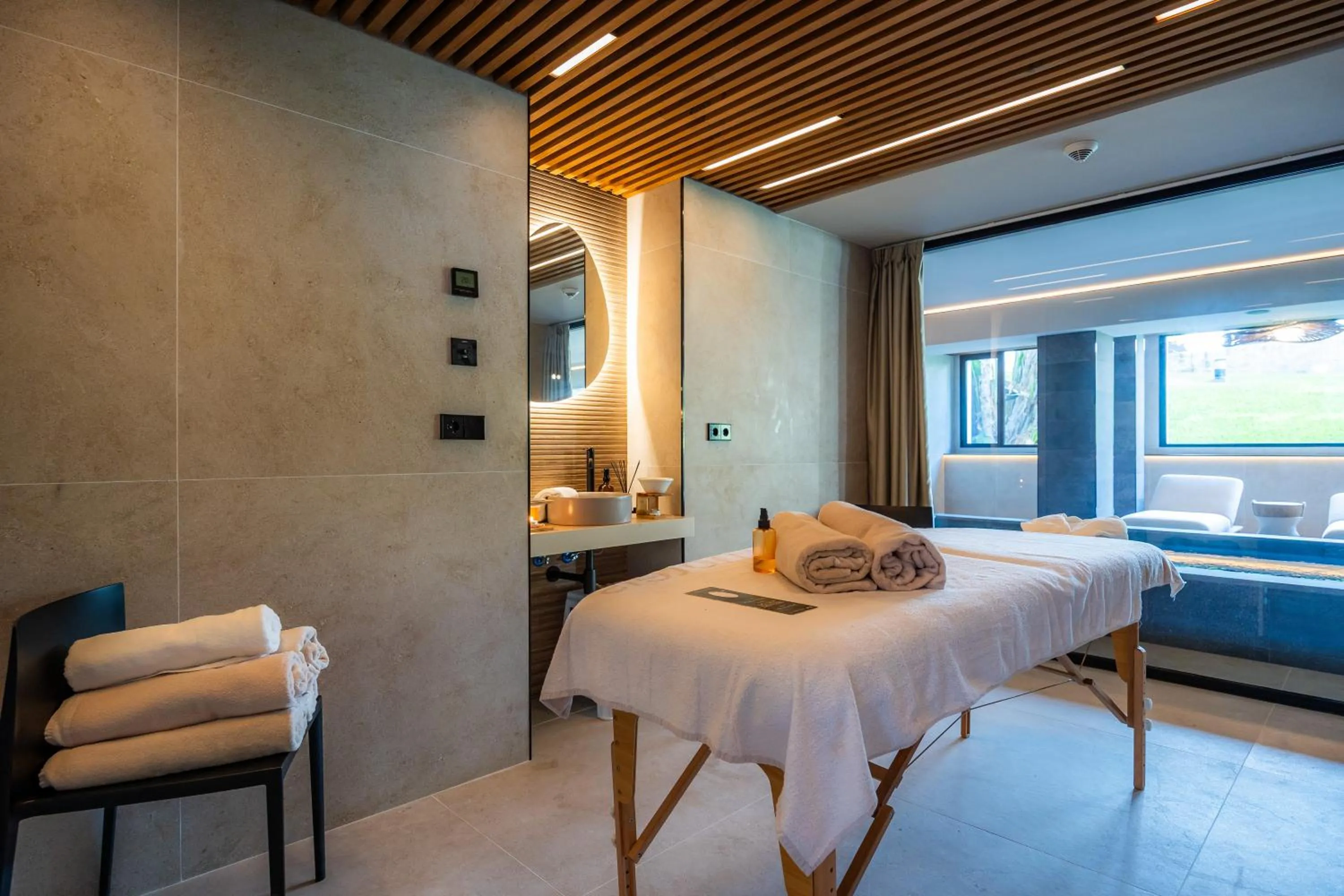 Spa and wellness centre/facilities, Bed in Marins Suites - Adults Only Hotel