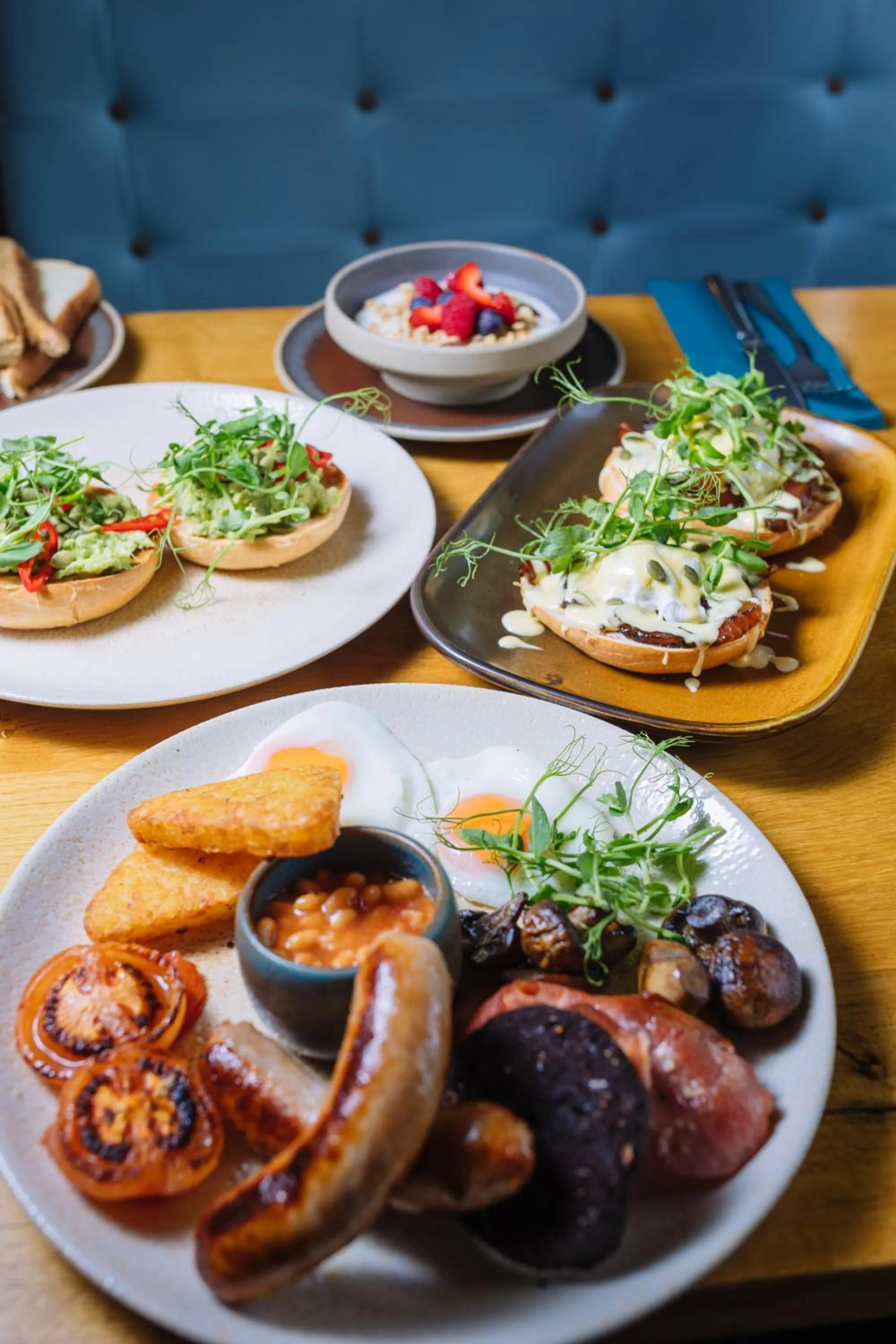 Lunch and Dinner in The Tal-Y-Cafn Hotel