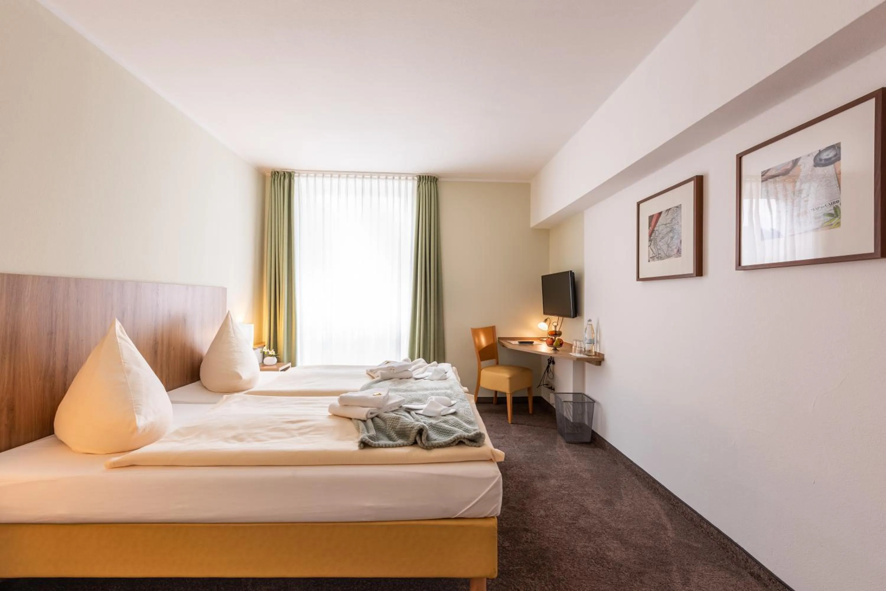Hotel Nibelungen Hof
