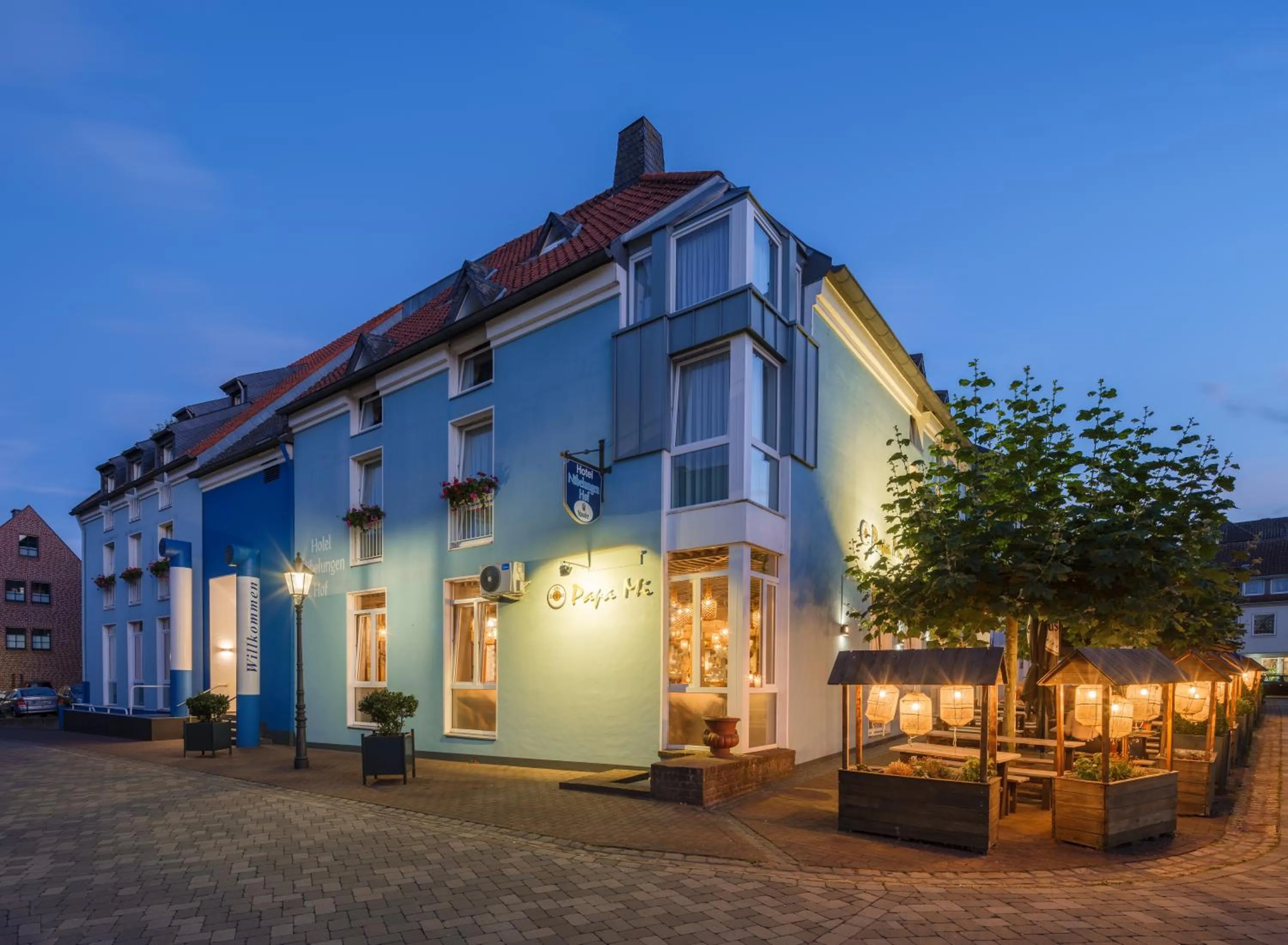 Property building in Hotel Nibelungen Hof