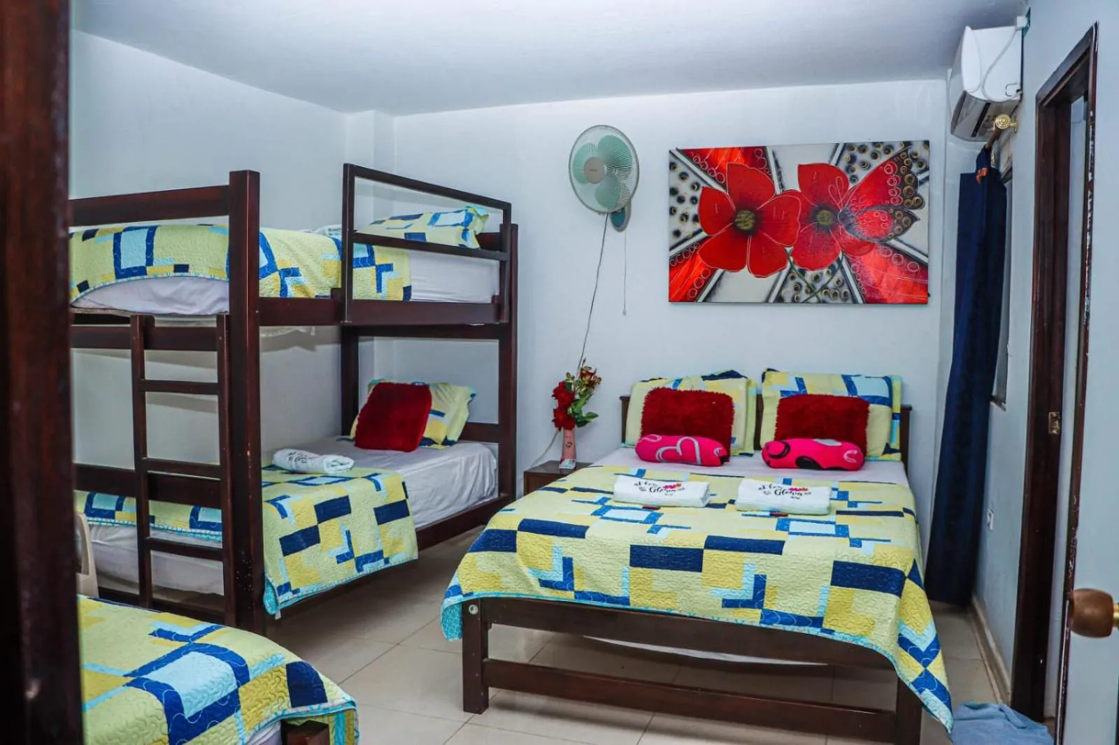 Bed in Hotel Flor Gloria