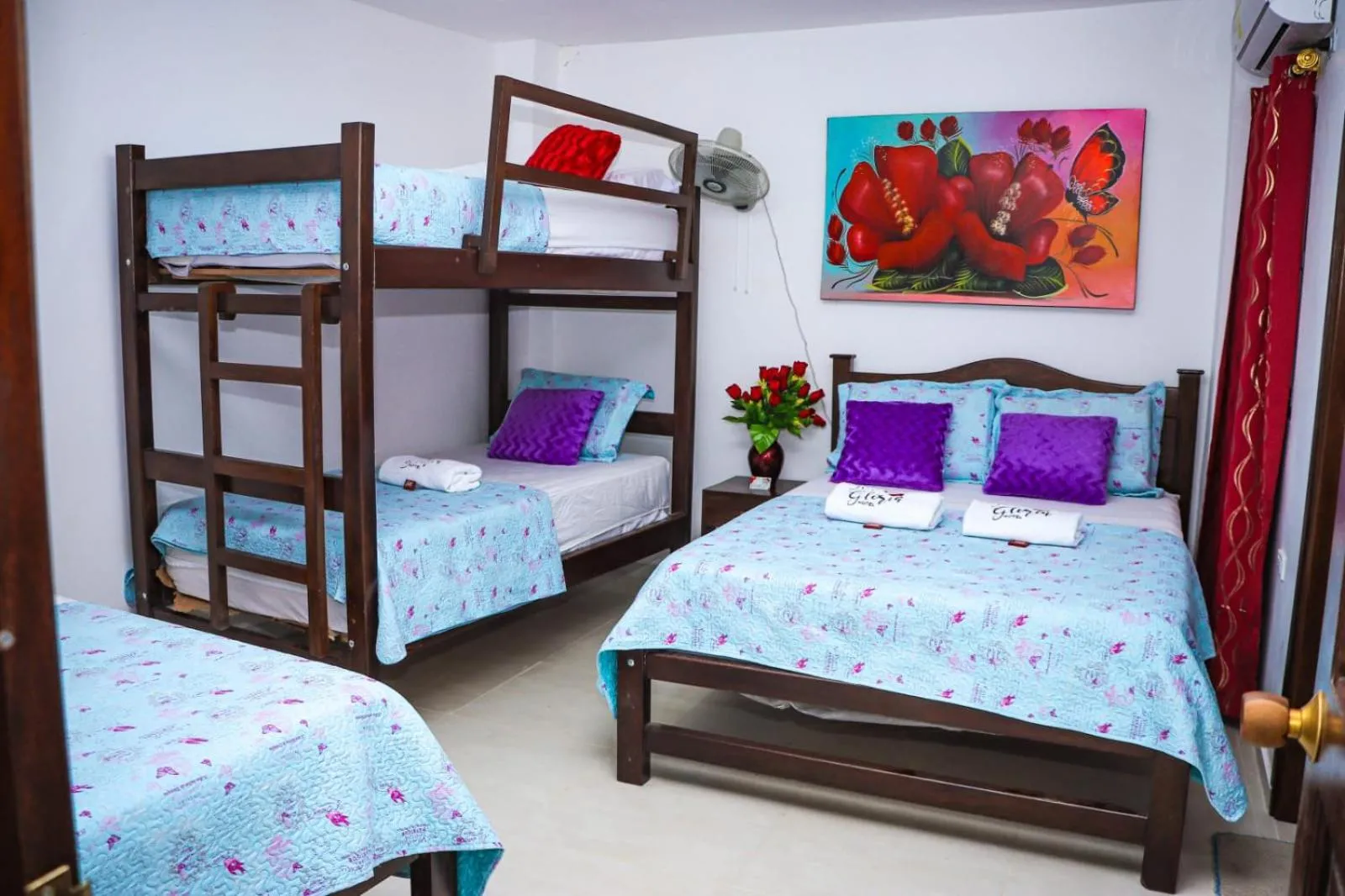 Bed in Hotel Flor Gloria