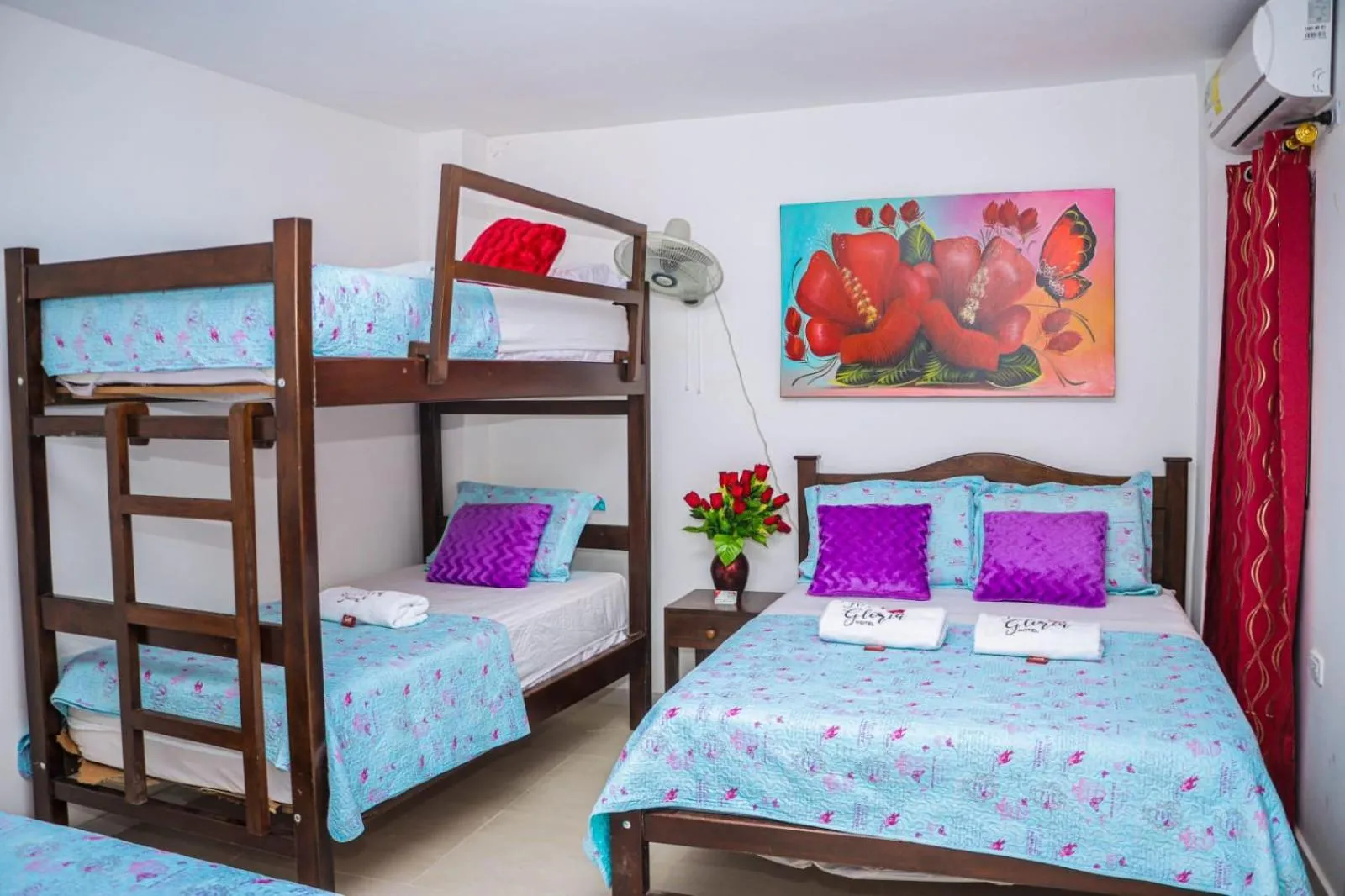Bed in Hotel Flor Gloria