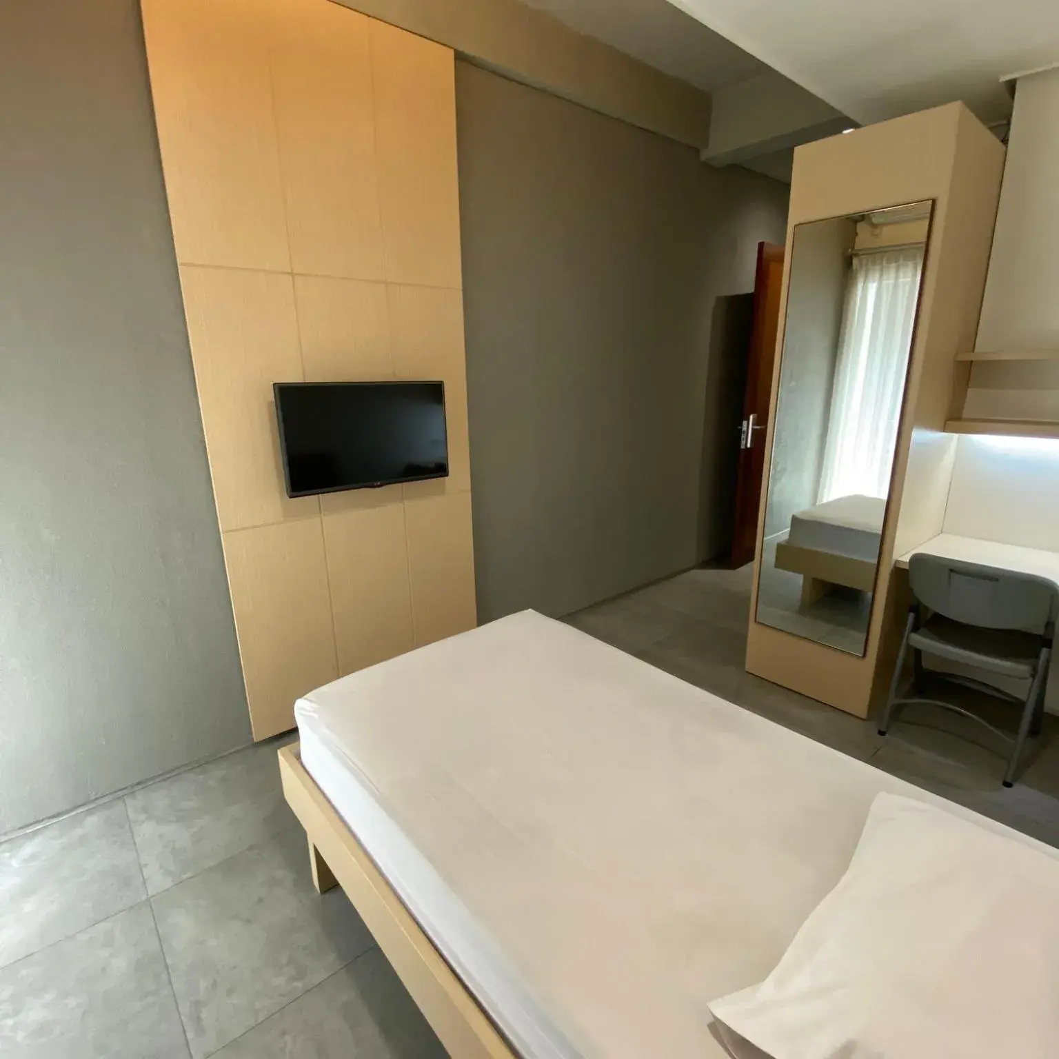 Single Room with Balcony - single occupancy in FULMAR Pasteur Single Room with Balcony - single occupancy in FULMAR Pasteur