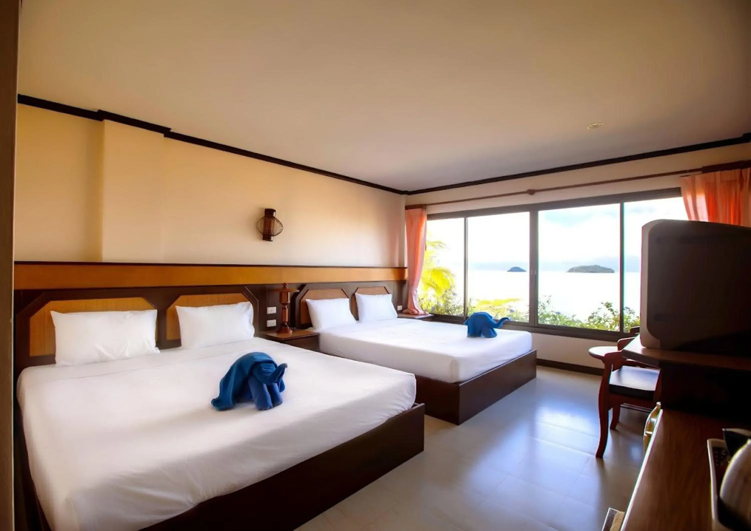Bed in KaiBaeBeach GrandView Bed in KaiBaeBeach GrandView