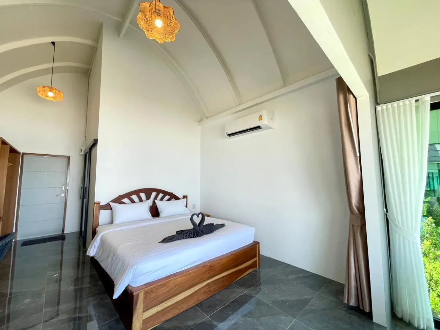 Bed in KaiBaeBeach GrandView Bed in KaiBaeBeach GrandView