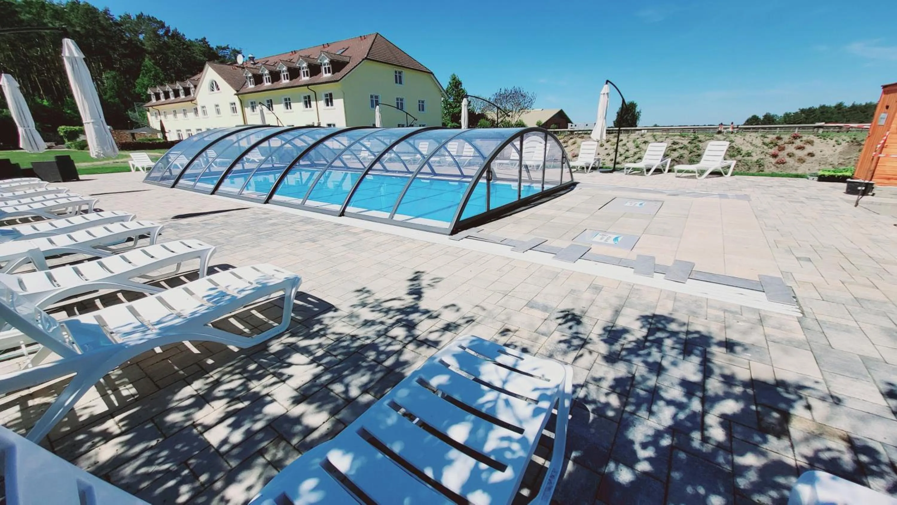 Swimming pool in Ferien Hotel Fläming