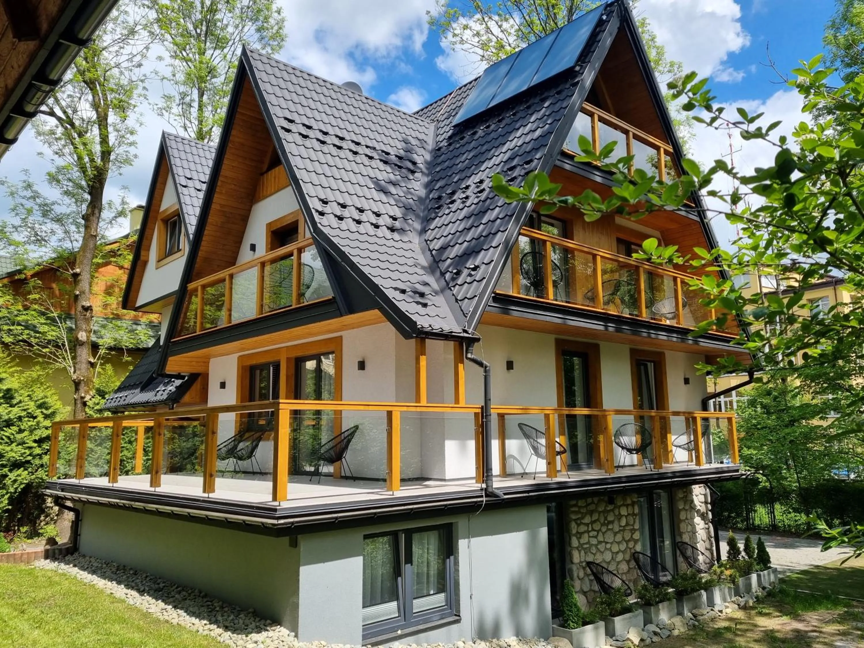 Property building in Tatrzańska Miejscówka - Apartamenty Centrum