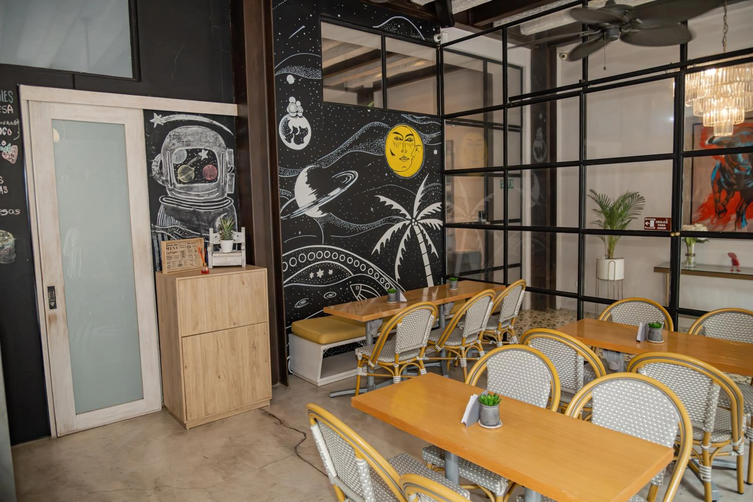 Restaurant/places to eat in Lunalá Hotel Boutique