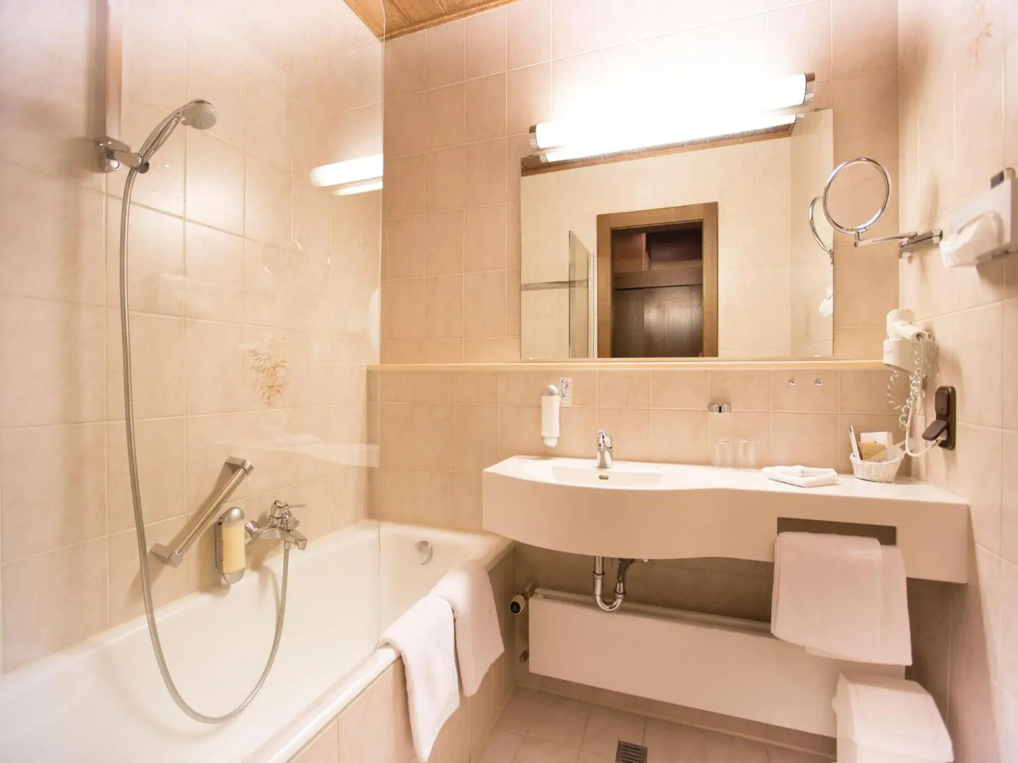 Bathroom in Hotel Müller
