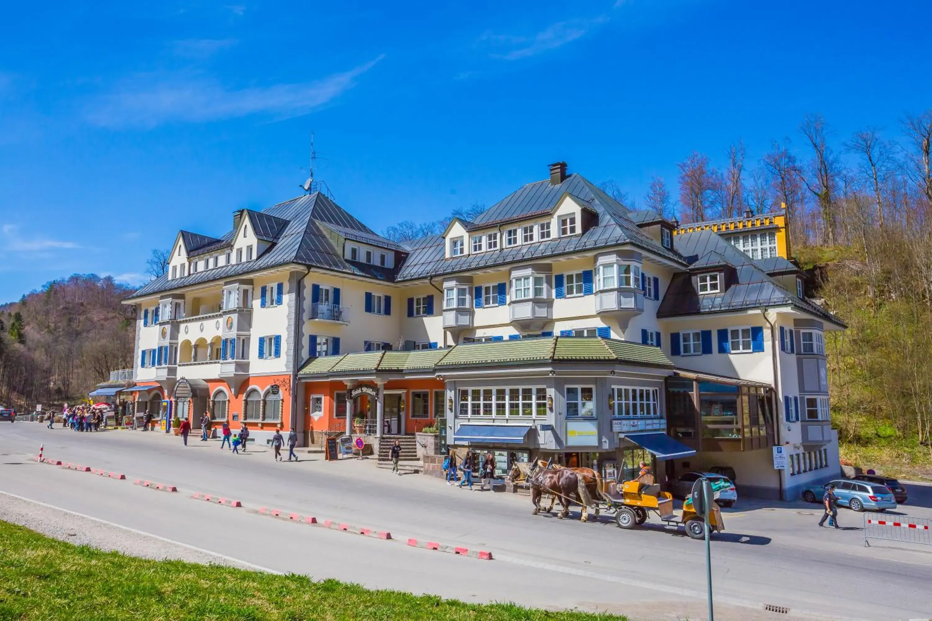 Property Building in Hotel Müller