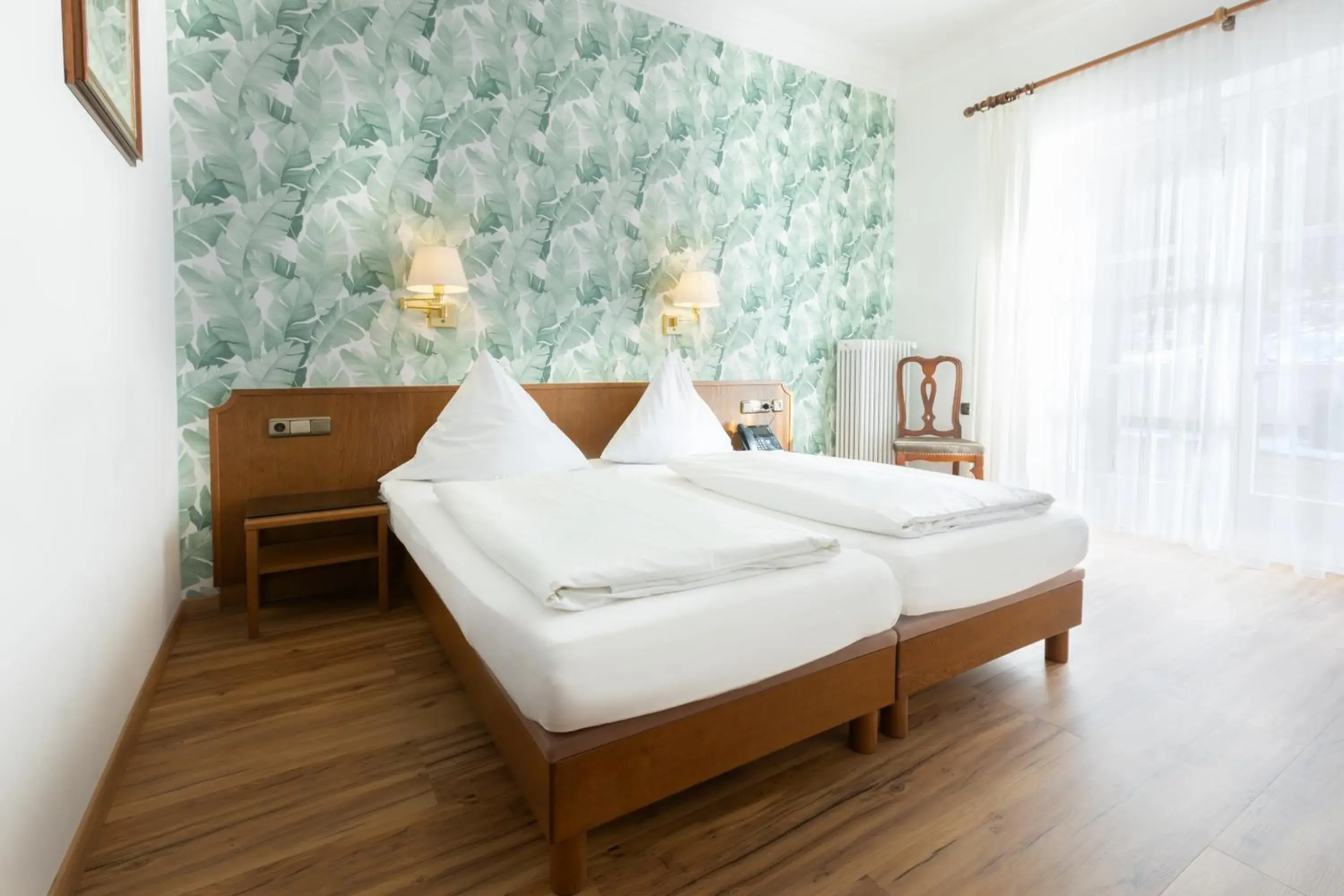 Photo of the whole room, Bed in Hotel Müller