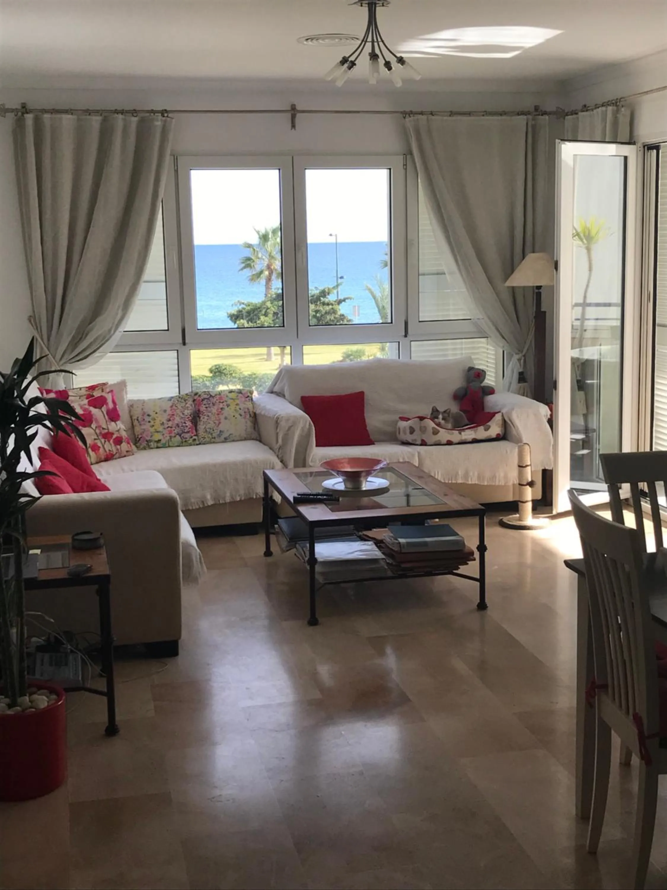 Living room in Palacio De La Marina