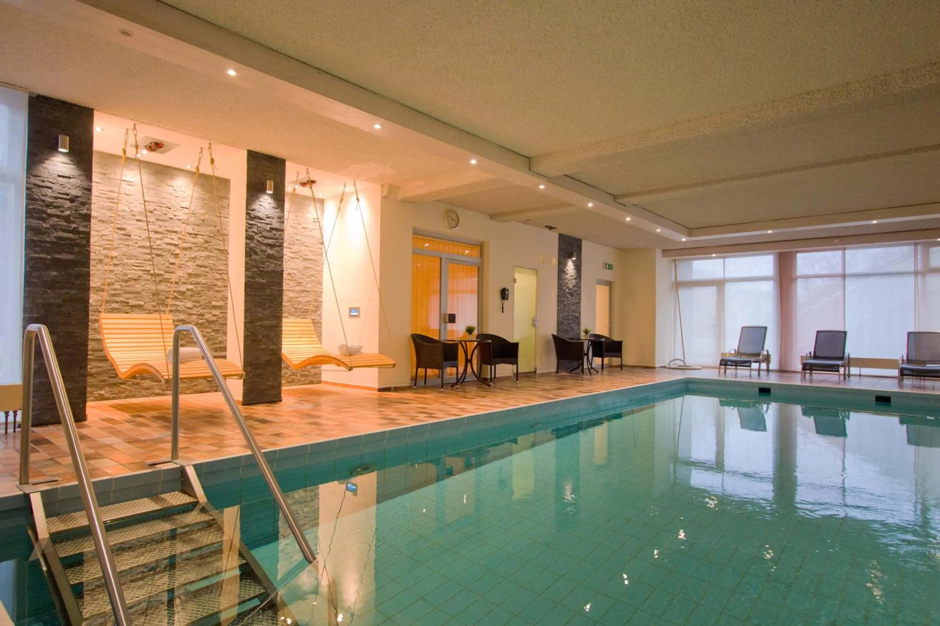 Swimming pool in Hotel Hanses-Bräutigam