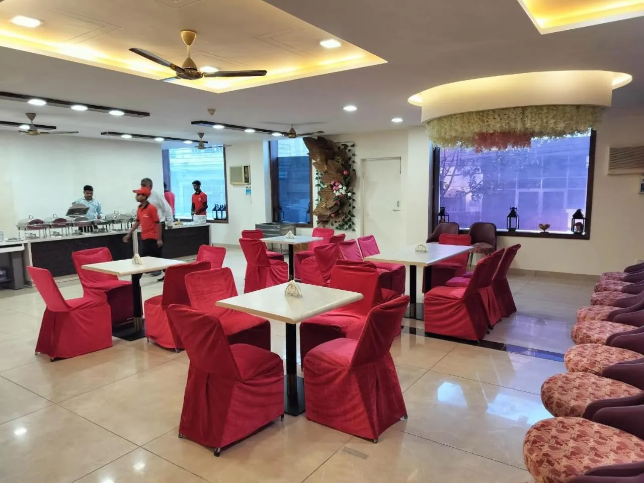 Banquet/Function facilities in Hotel Luxuria