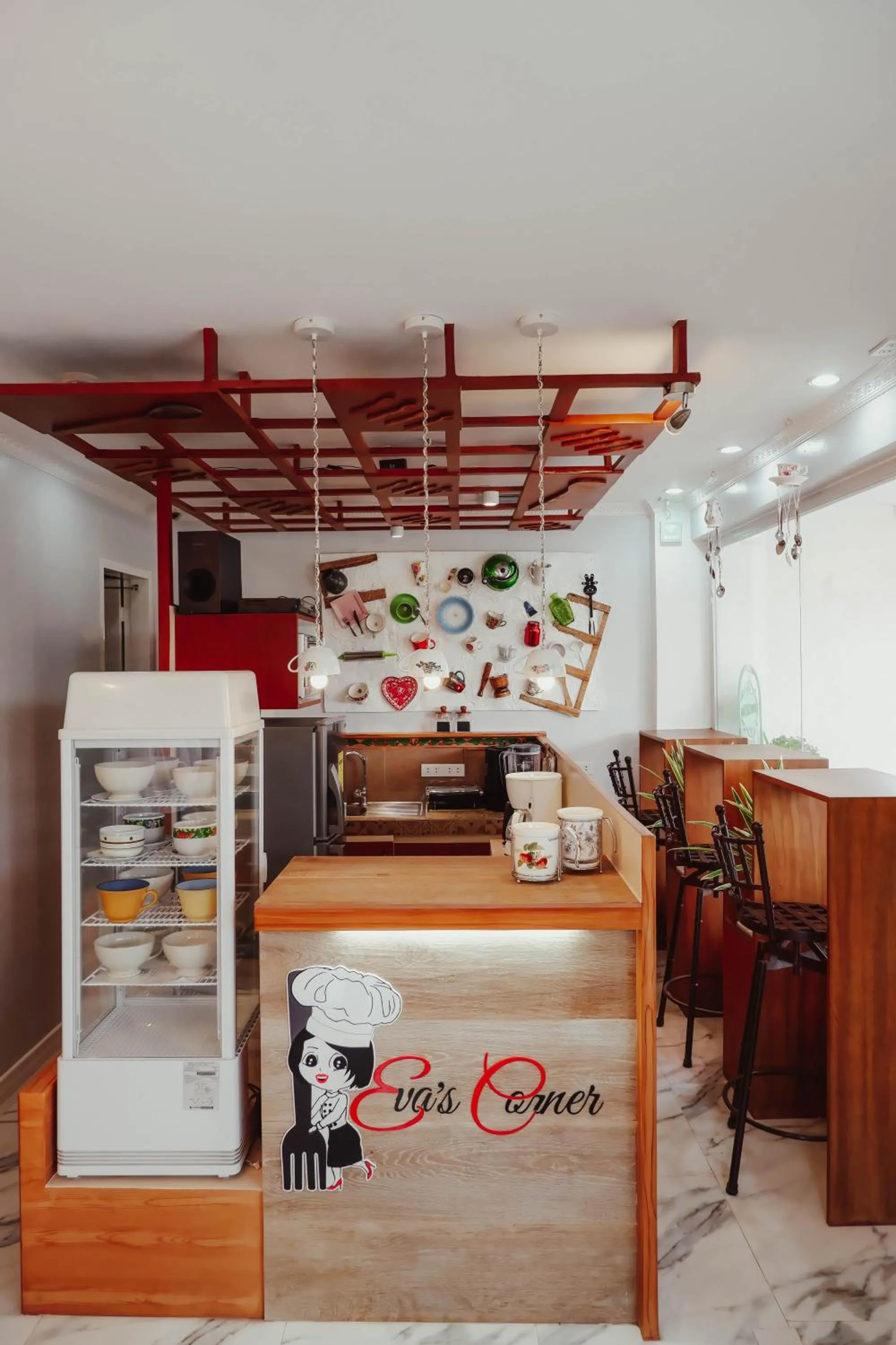 Restaurant/places to eat in Our Story Boutique Hotel