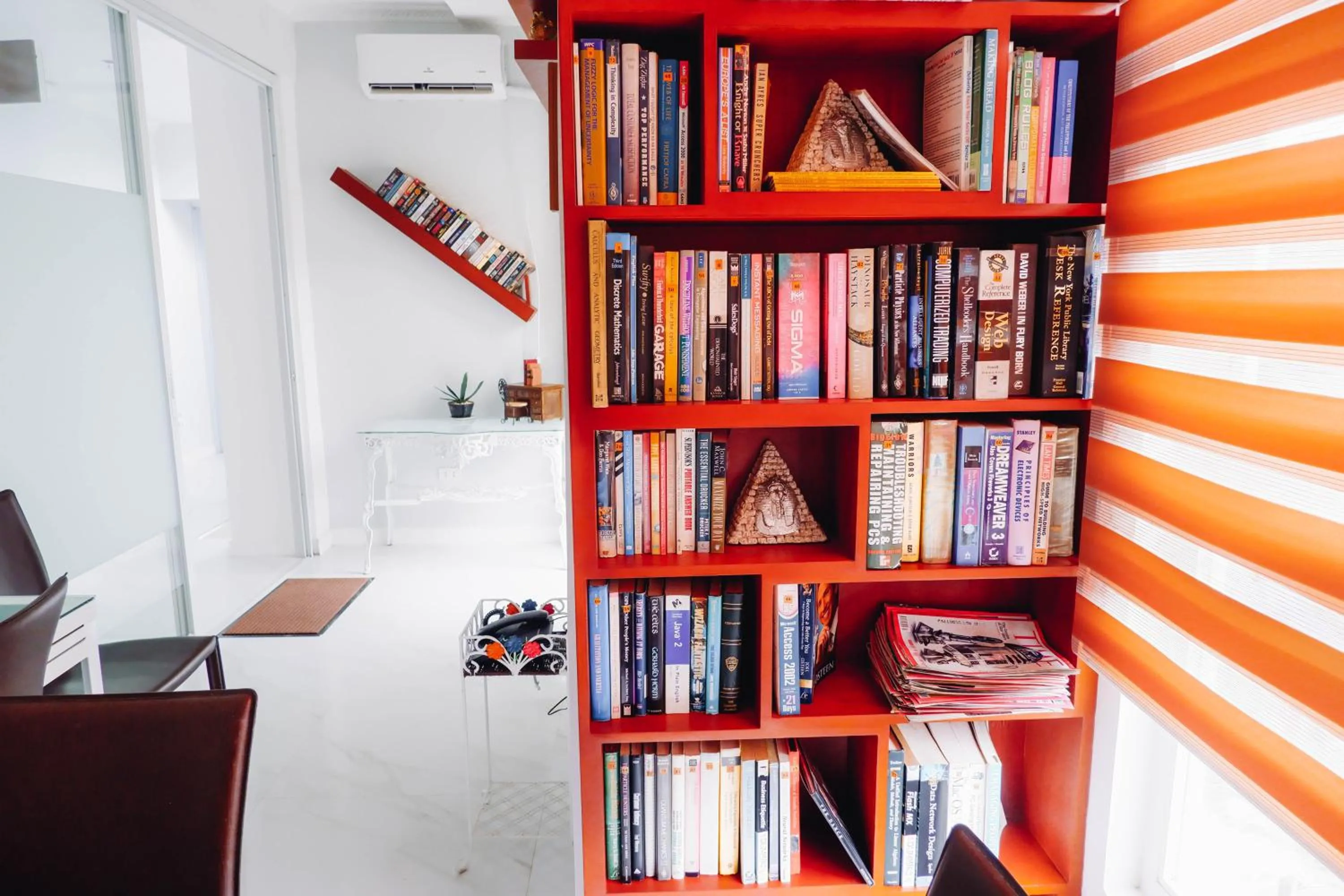 Library in Our Story Boutique Hotel