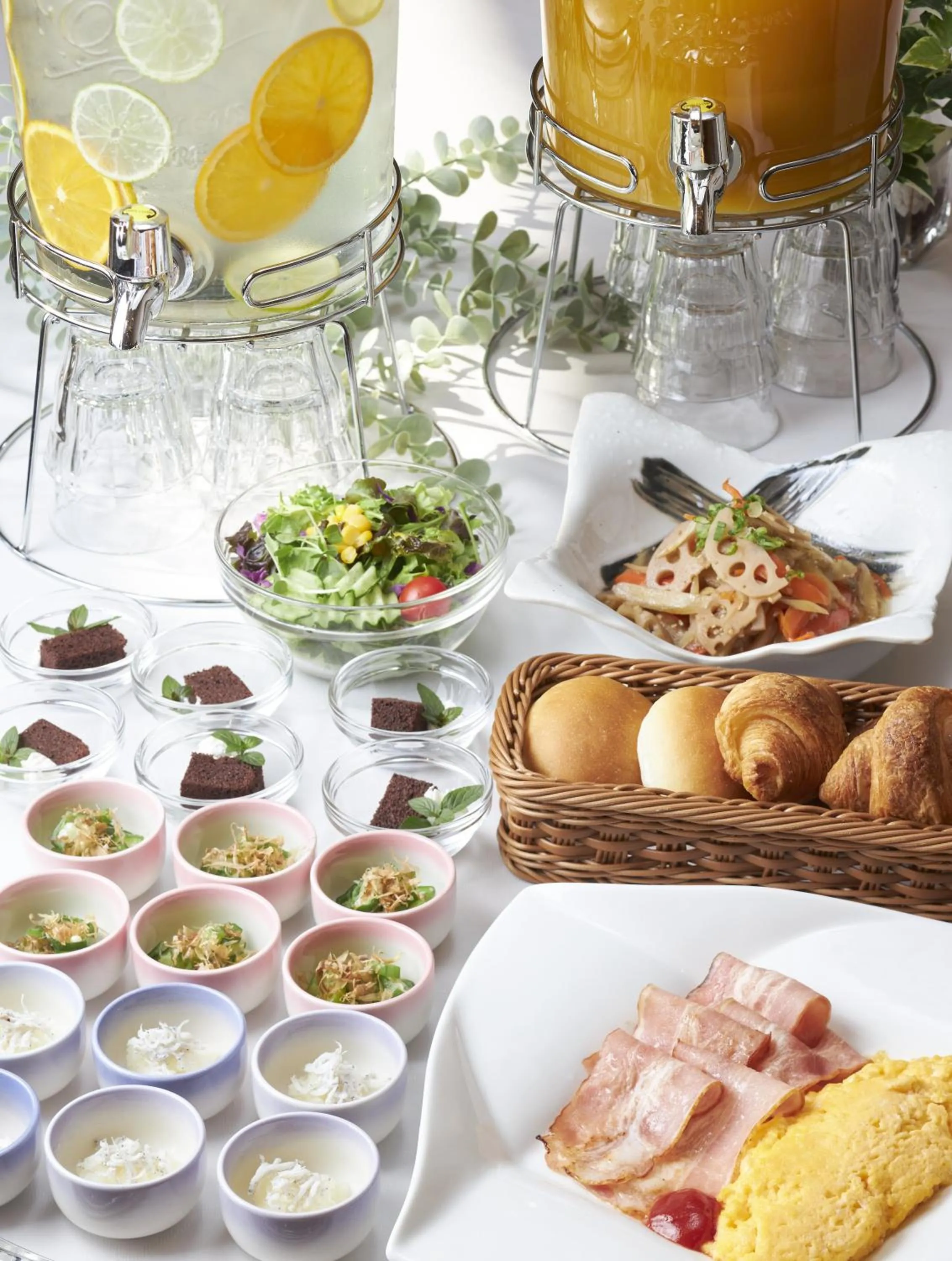 Breakfast in Five Hotel Osaka