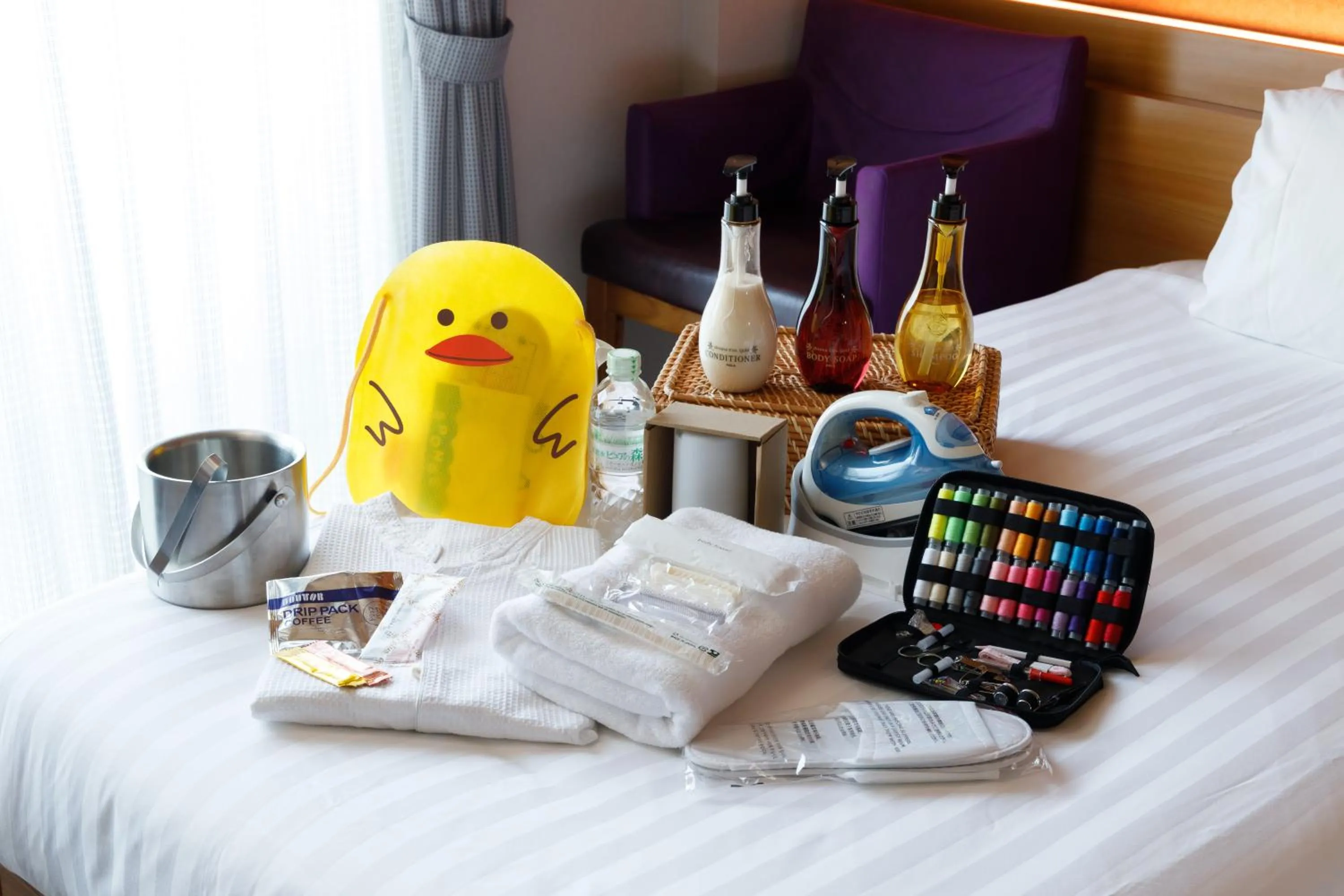 Bed in Five Hotel Osaka