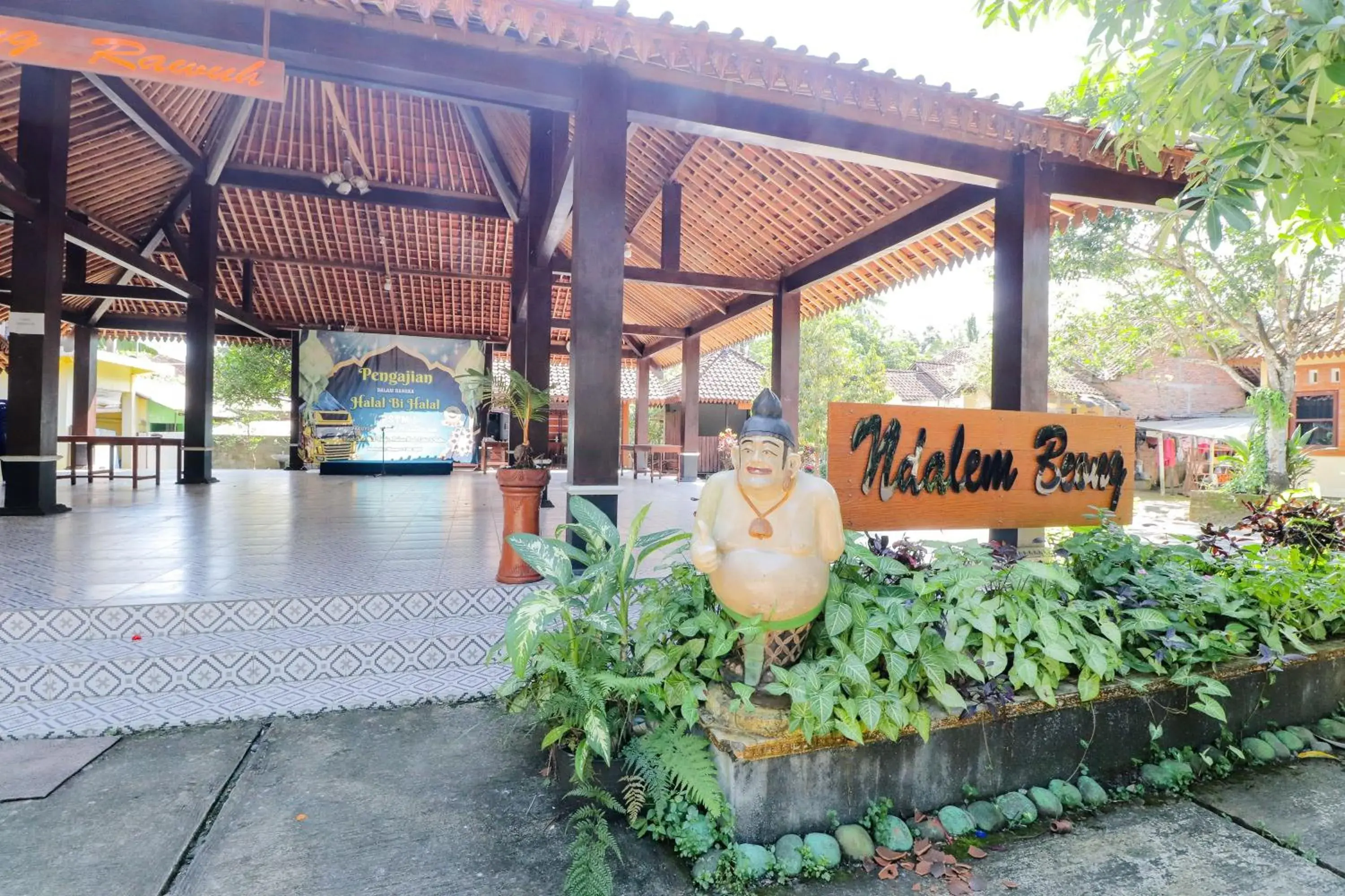 Property building in Omah Rohadi Syariah by Ndalem Beong Property building in Omah Rohadi Syariah by Ndalem Beong