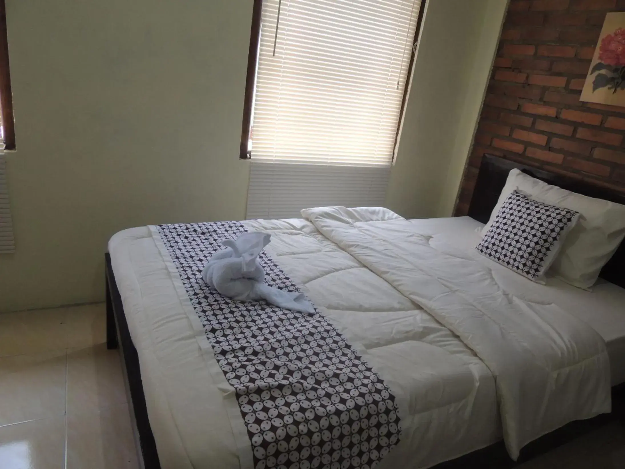 Photo of the whole room in Srikayah Syariah by Ndalem Beong Photo of the whole room in Srikayah Syariah by Ndalem Beong