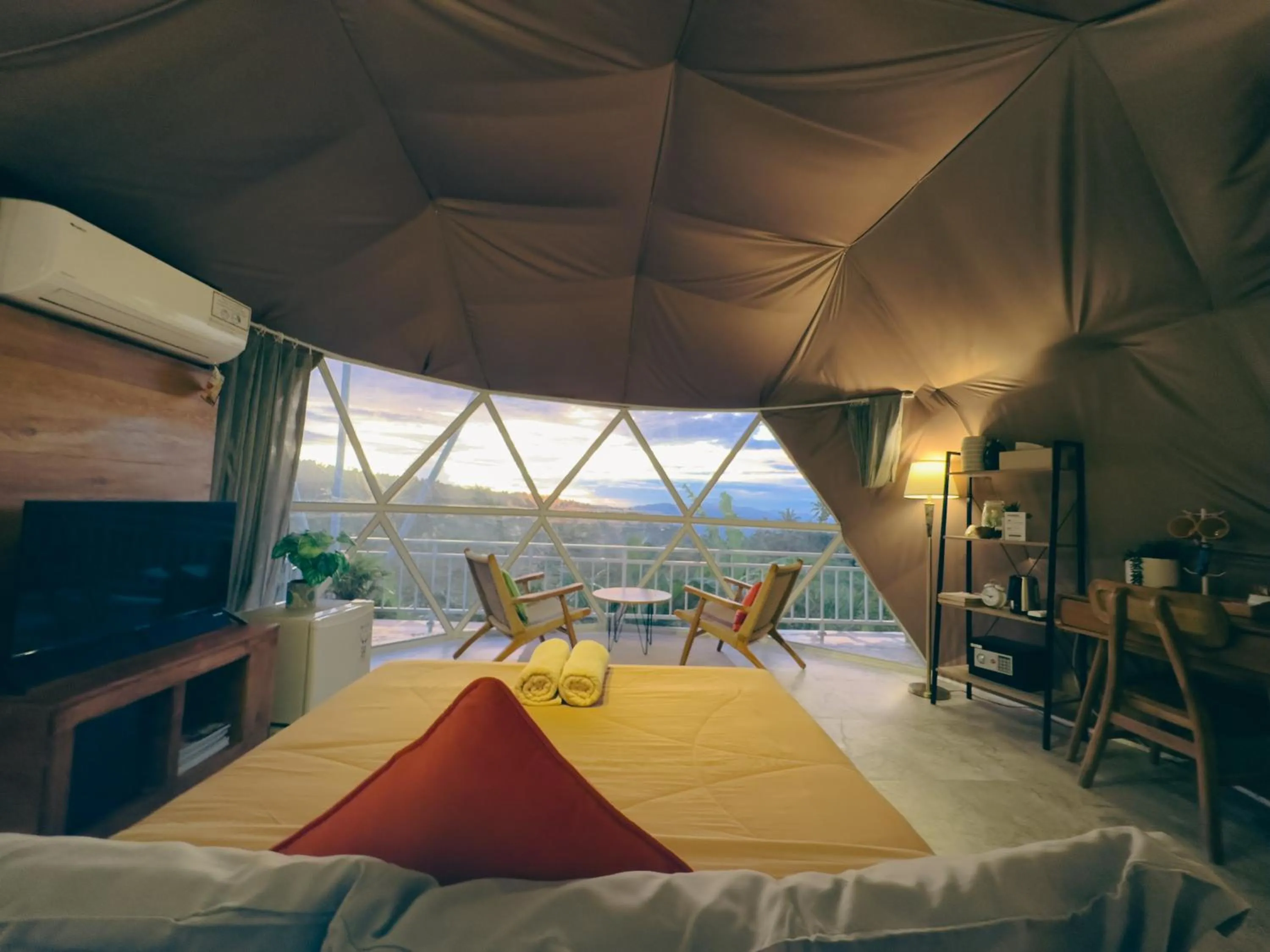 Bedroom in Moondock Luxury Camp