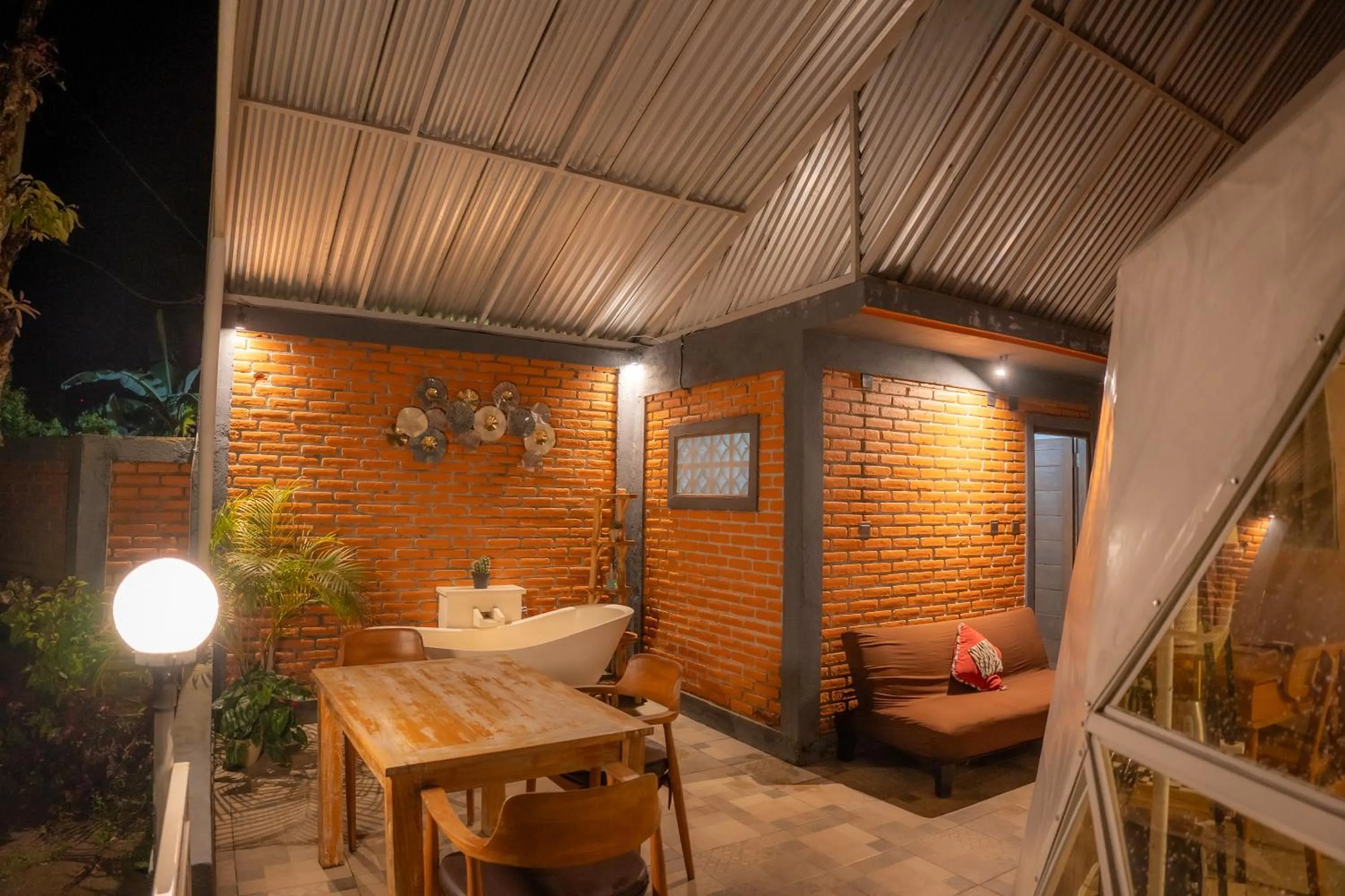Bath in Moondock Luxury Camp