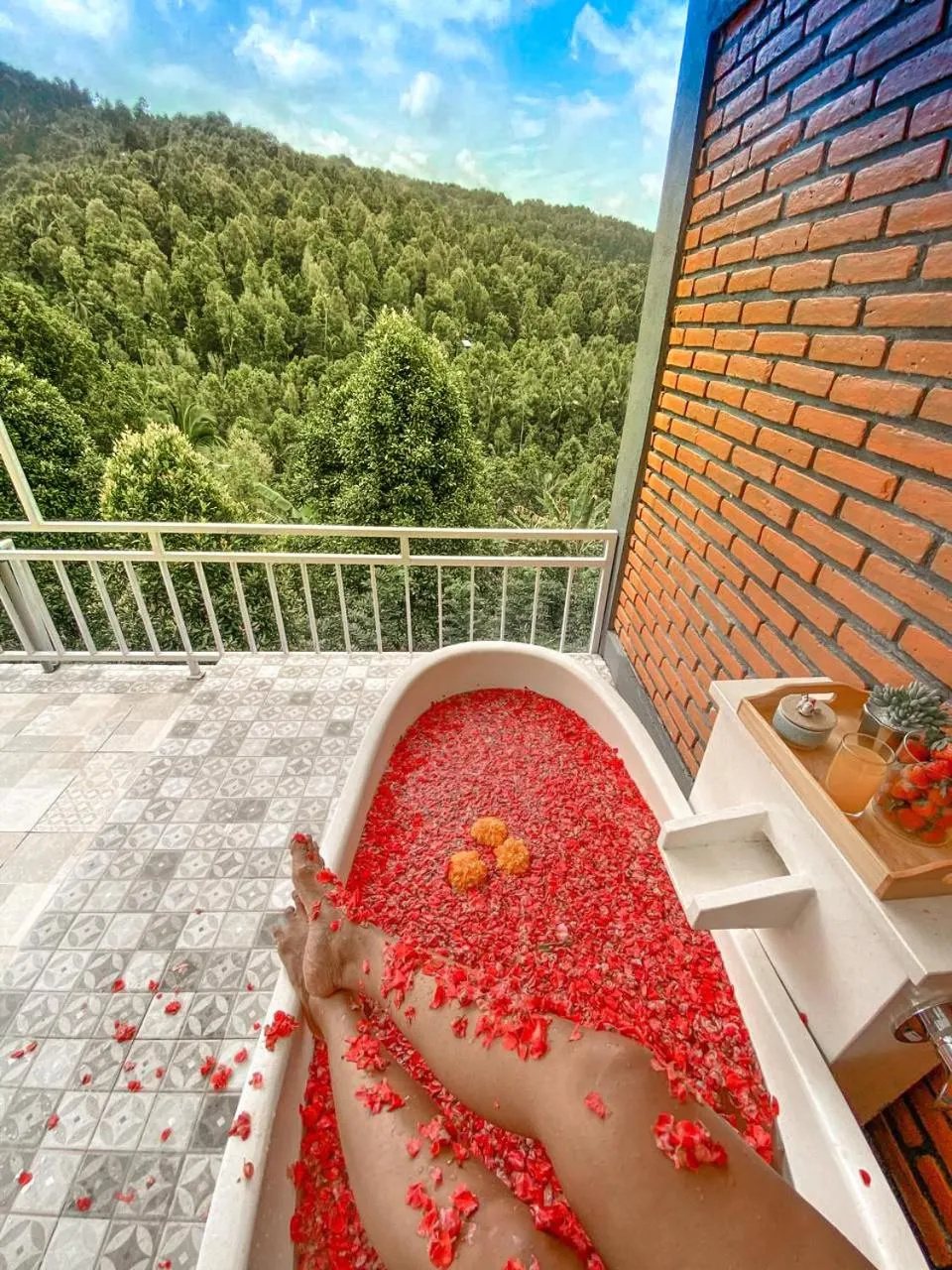 Bath in Moondock Luxury Camp