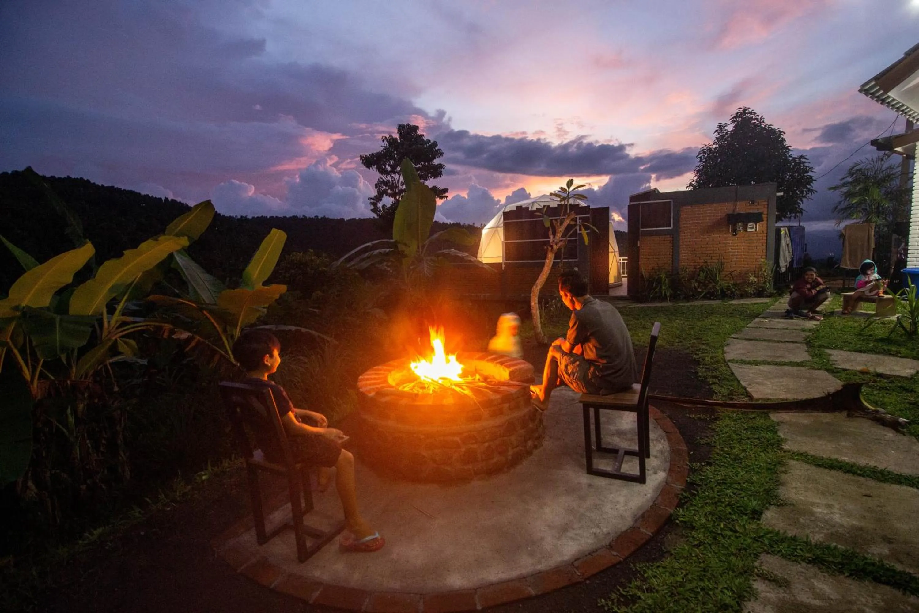 BBQ facilities in Moondock Luxury Camp