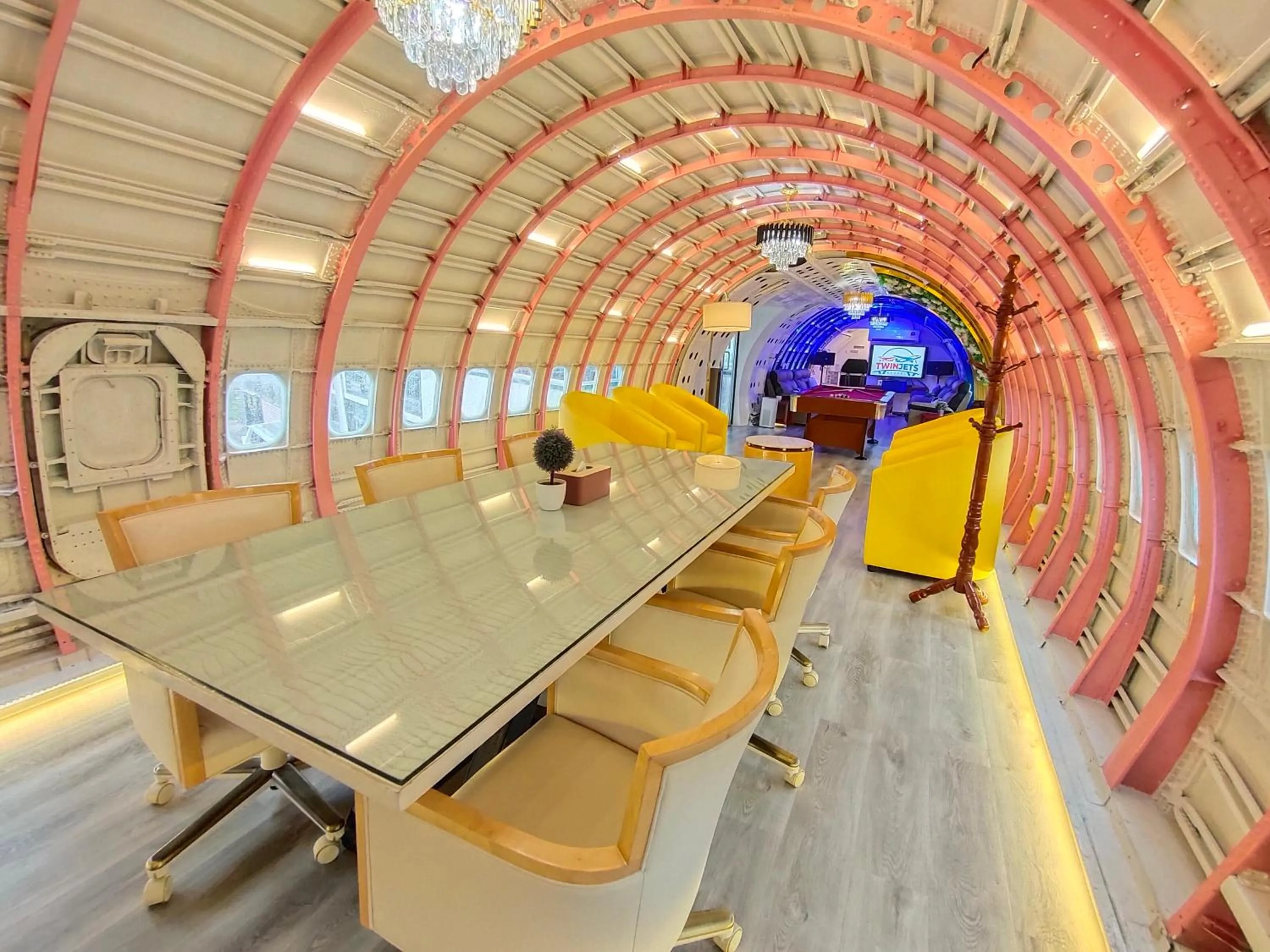 Dining area in Twin Jets Resort