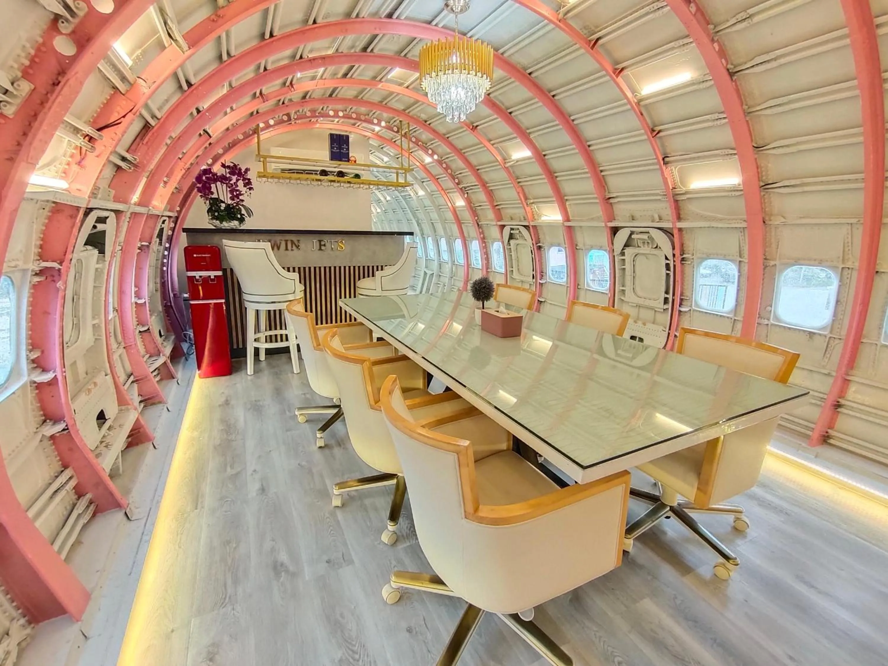 Dining area in Twin Jets Resort