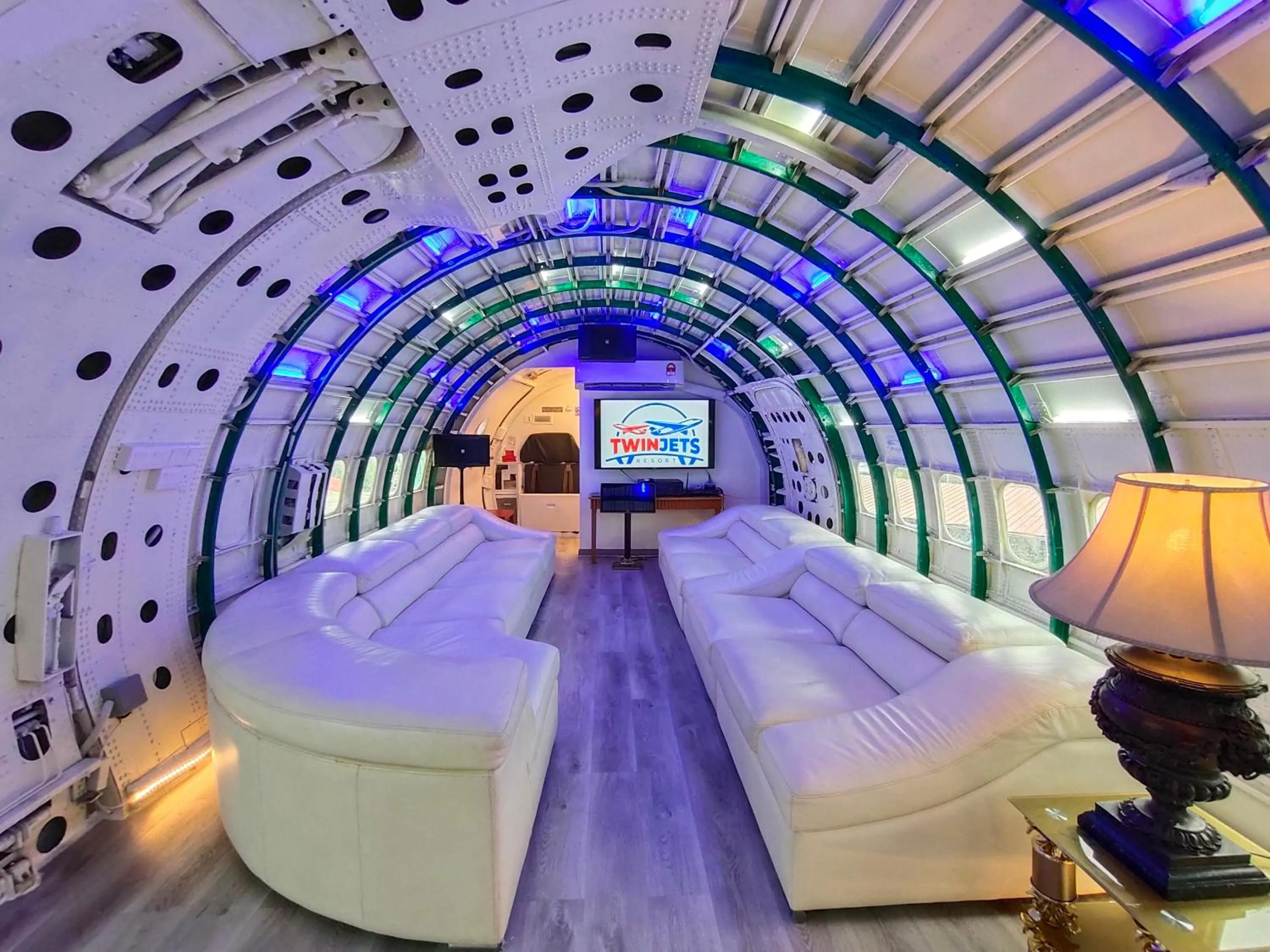 Seating area in Twin Jets Resort