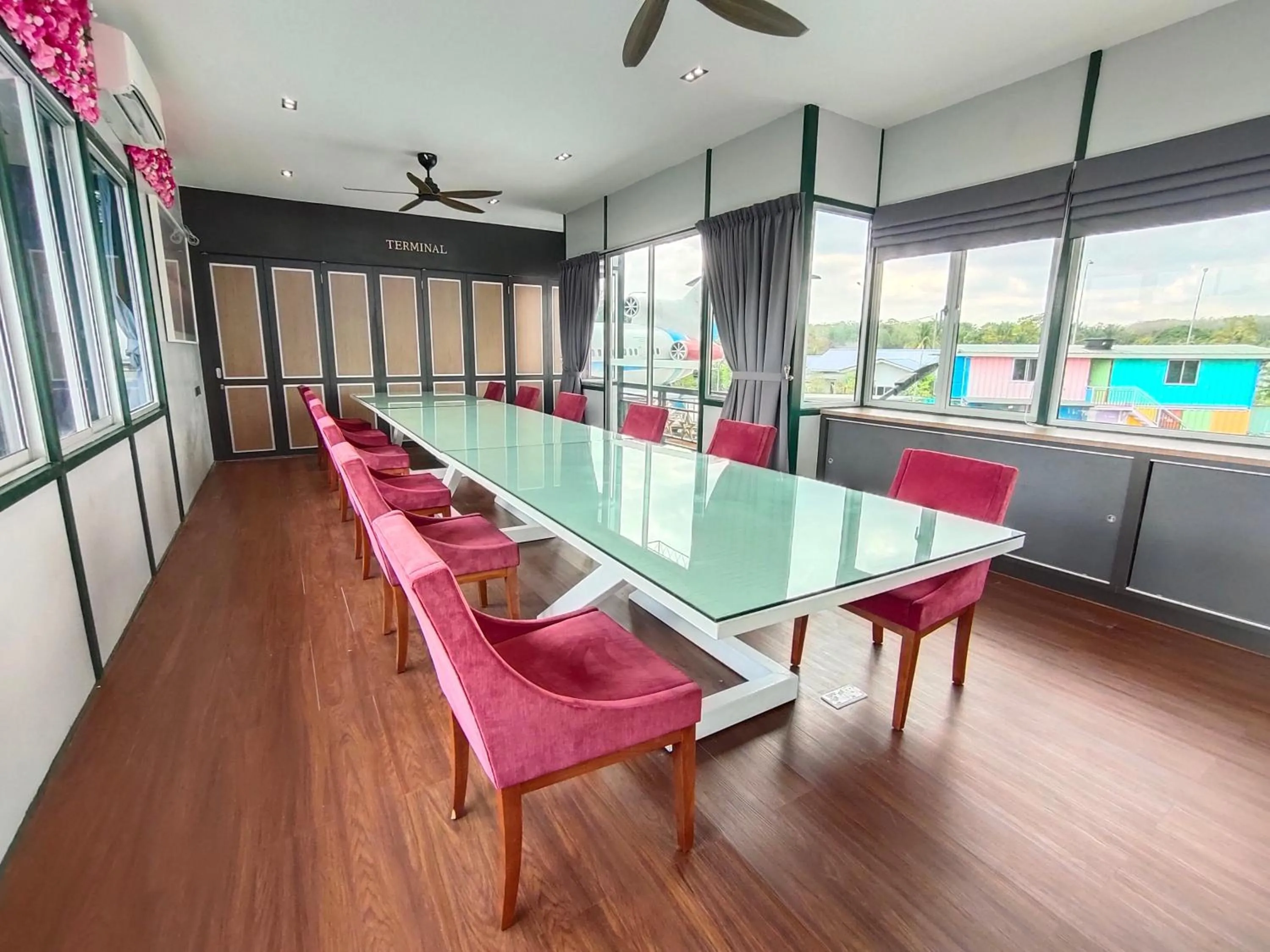 Meeting/conference room in Twin Jets Resort