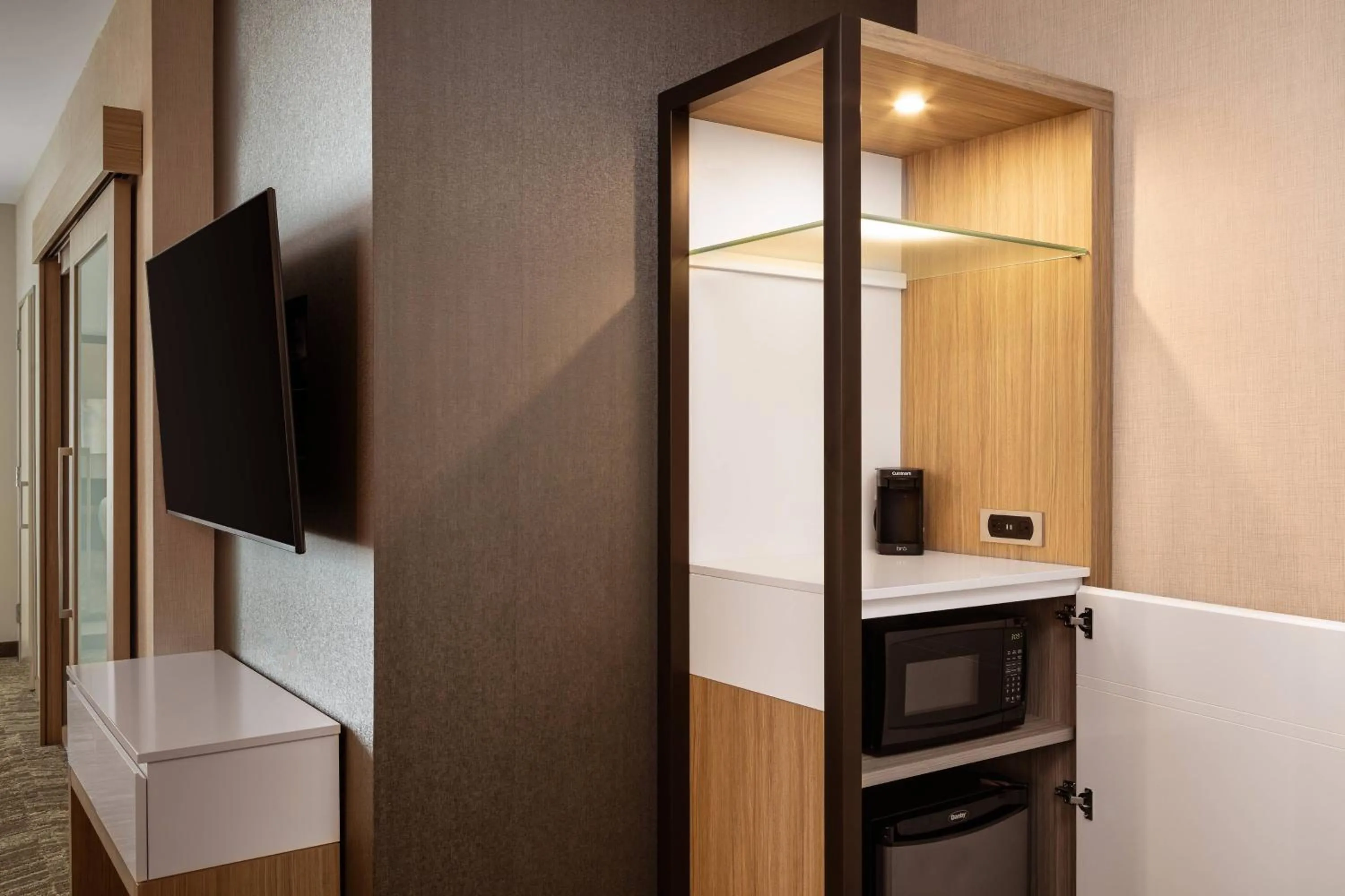 Kitchen or kitchenette in SpringHill Suites by Marriott Ames