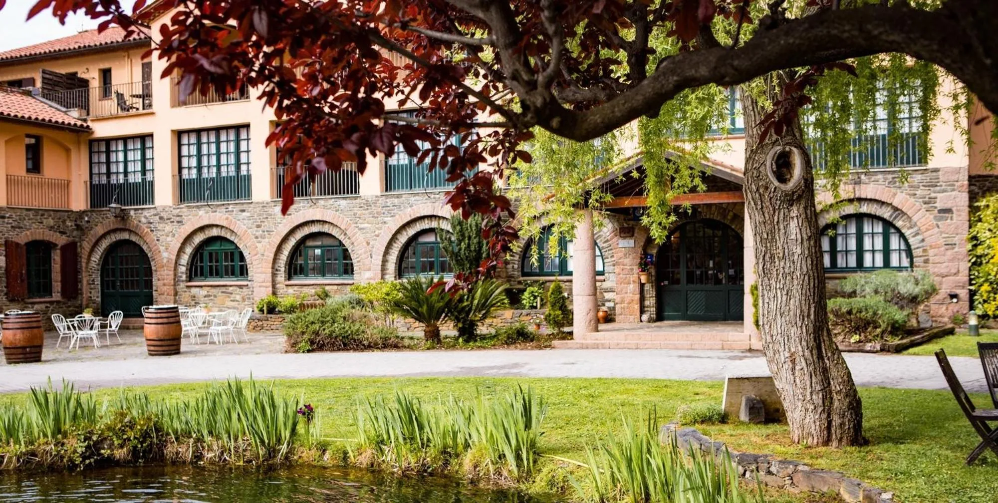 Property building in Hotel Sant Bernat