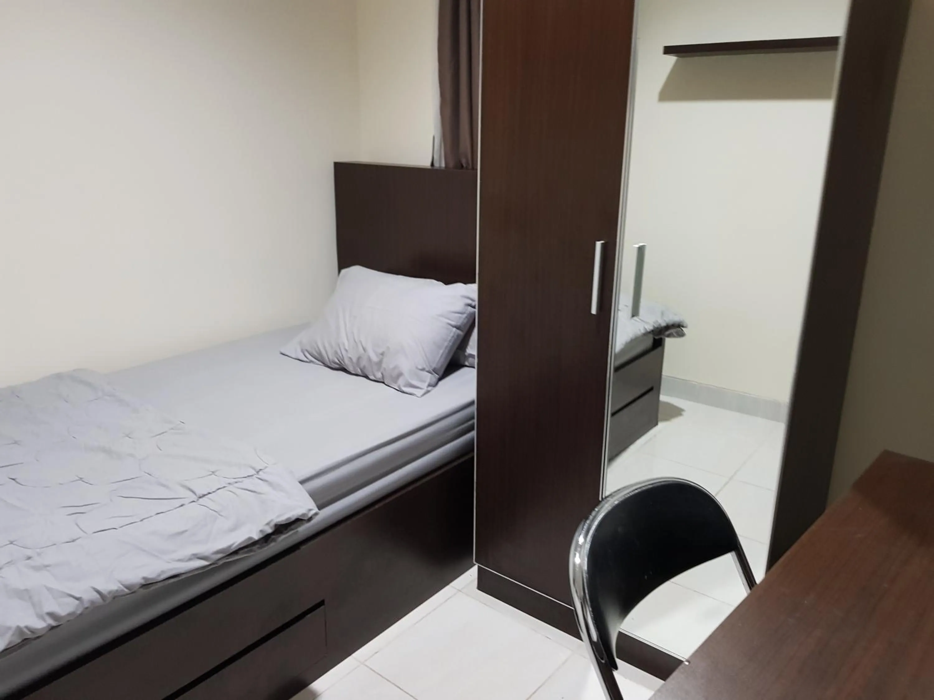 Standard Single Room - single occupancy in Aloha Guest House - 1 Male Only